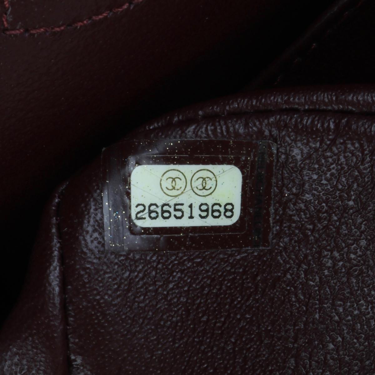 CHANEL Lucky Charms 2.55 Reissue 225 Flap Bag Black Aged Calfskin 2018 For Sale 14