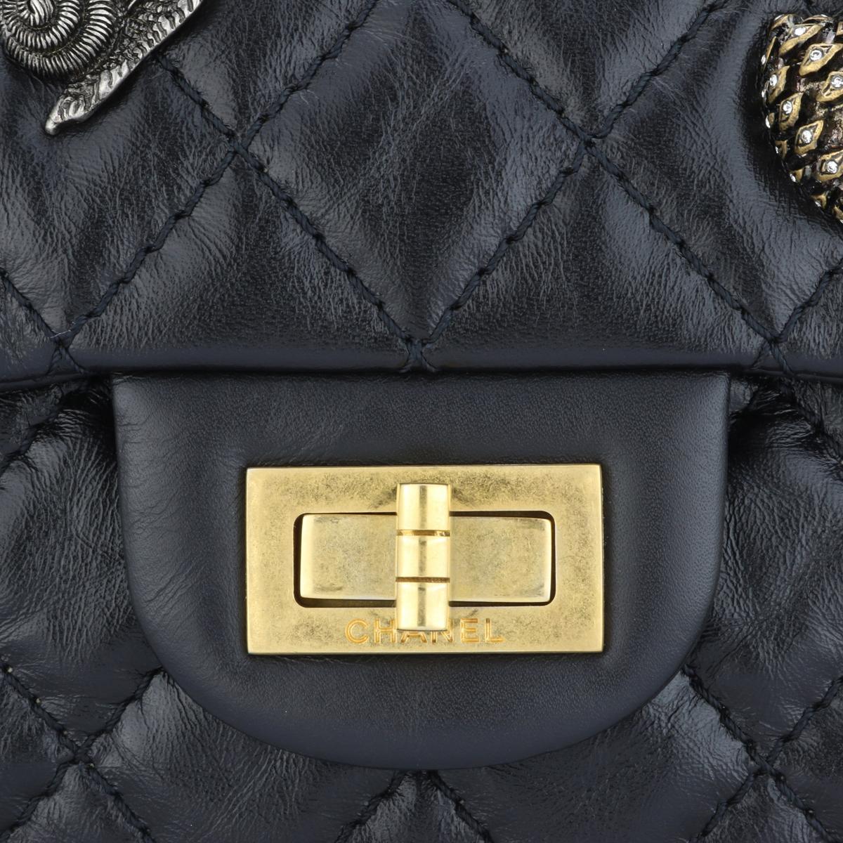 Women's or Men's CHANEL Lucky Charms 2.55 Reissue 225 Flap Bag Black Aged Calfskin 2018 For Sale