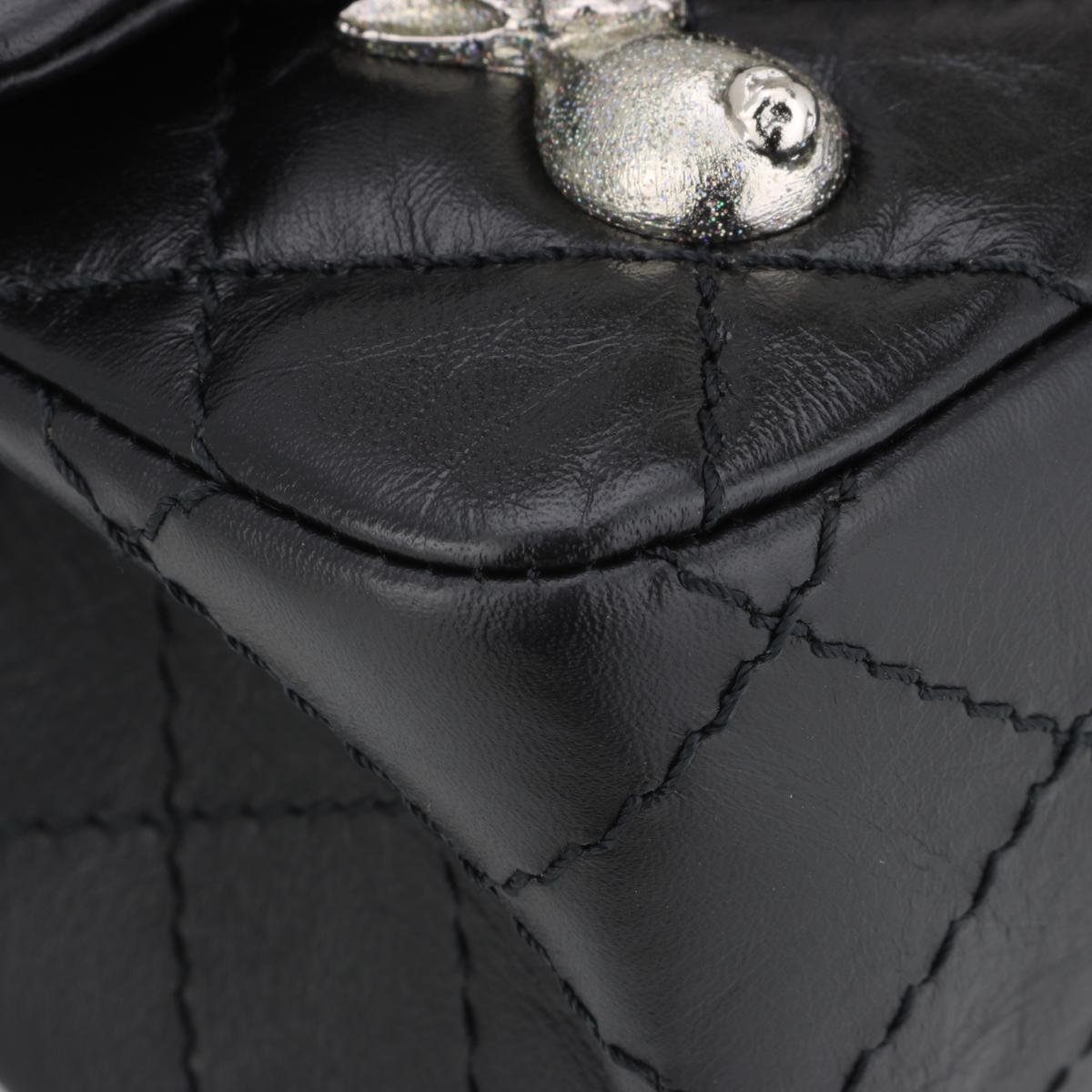 CHANEL Lucky Charms 2.55 Reissue 225 Flap Bag Black Aged Calfskin 2018 For Sale 4