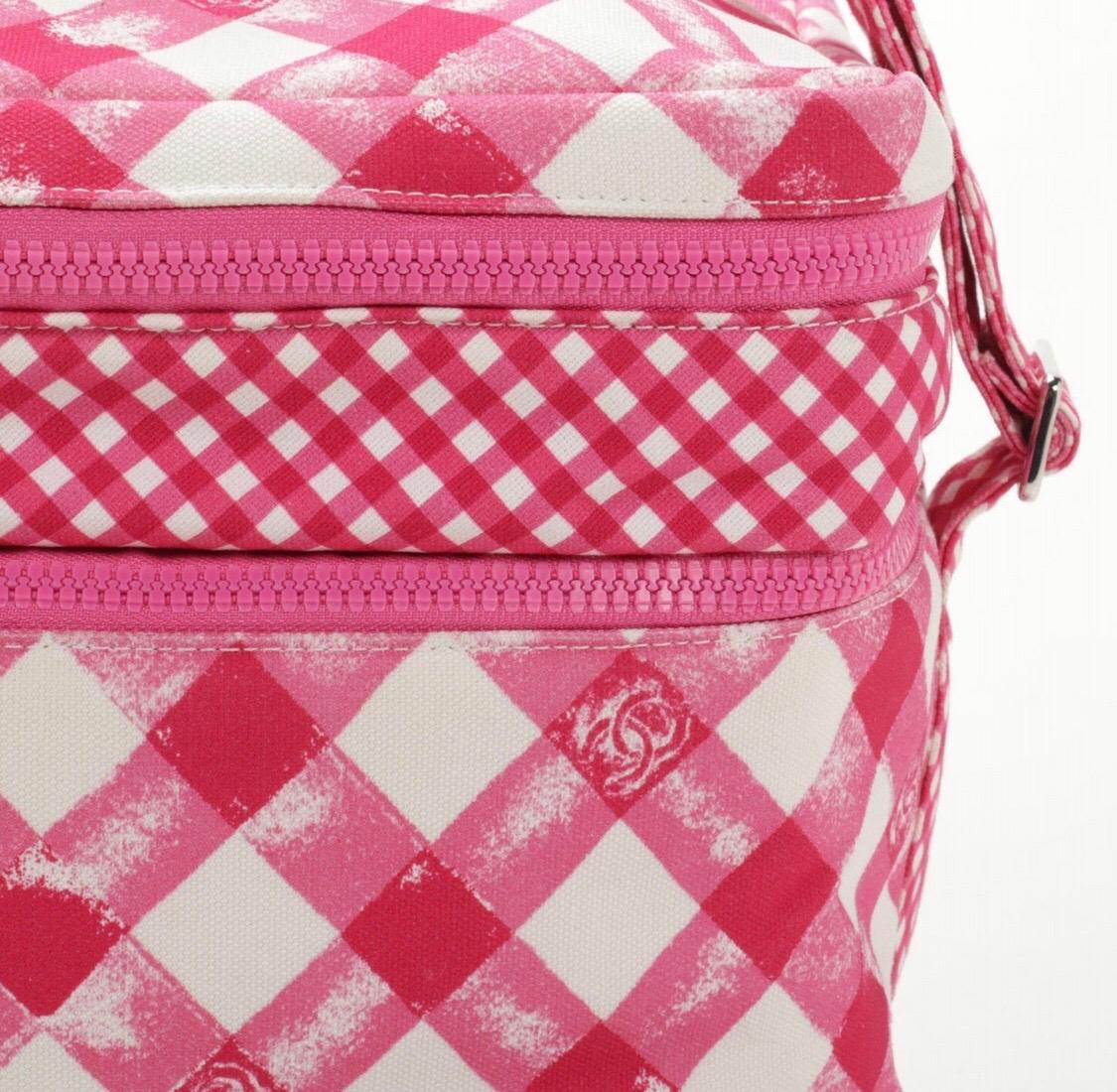 Women's or Men's Chanel Lunch Box Shoulder Bag in Pink Gingham 