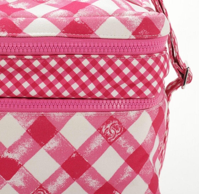 Chanel Lunch Box Shoulder Bag in Pink Gingham  For Sale 3