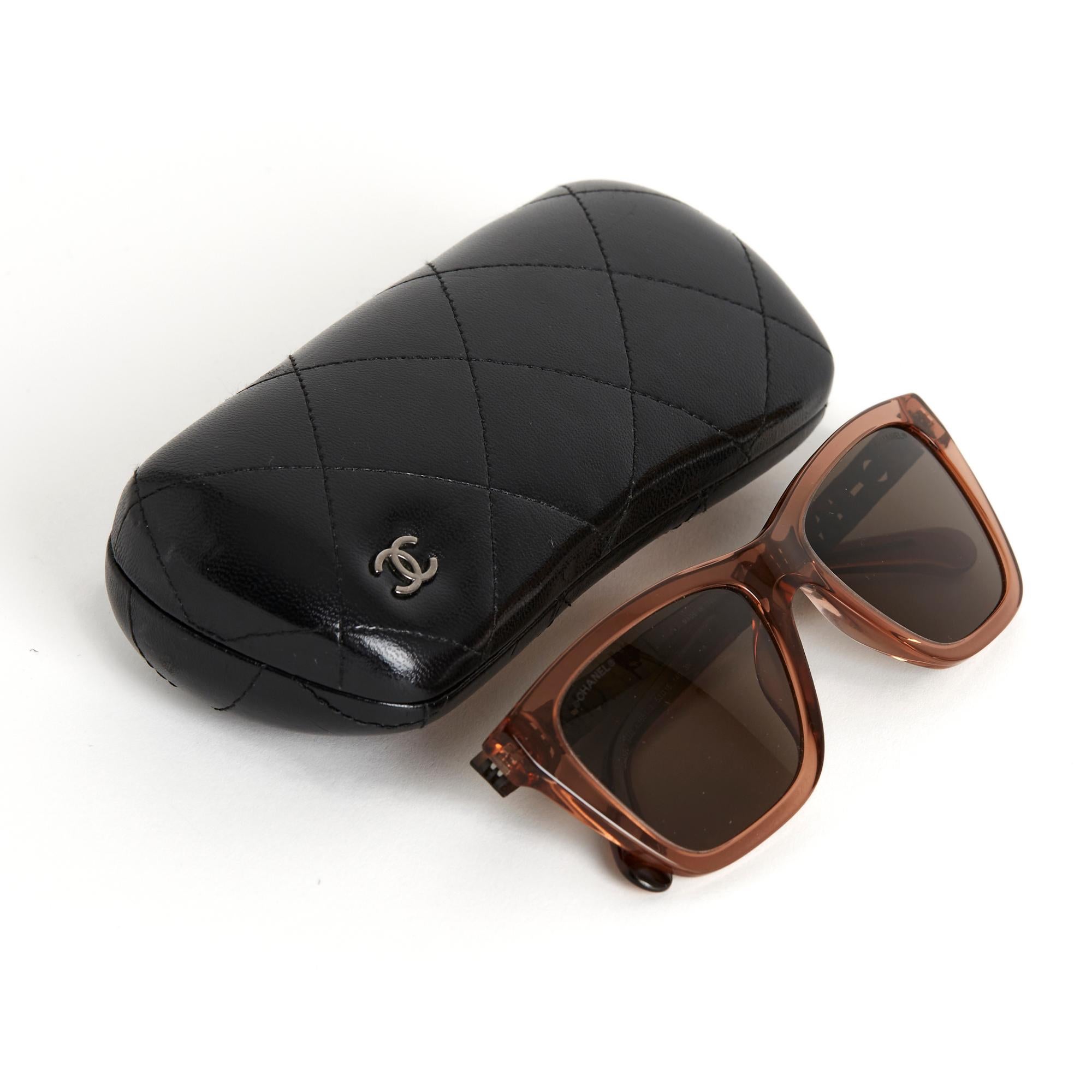 Chanel Lunettes solaires Neuf 2022 Rosa Brown Sonnenbrille Neu im Kasten für Damen oder Herren im Angebot