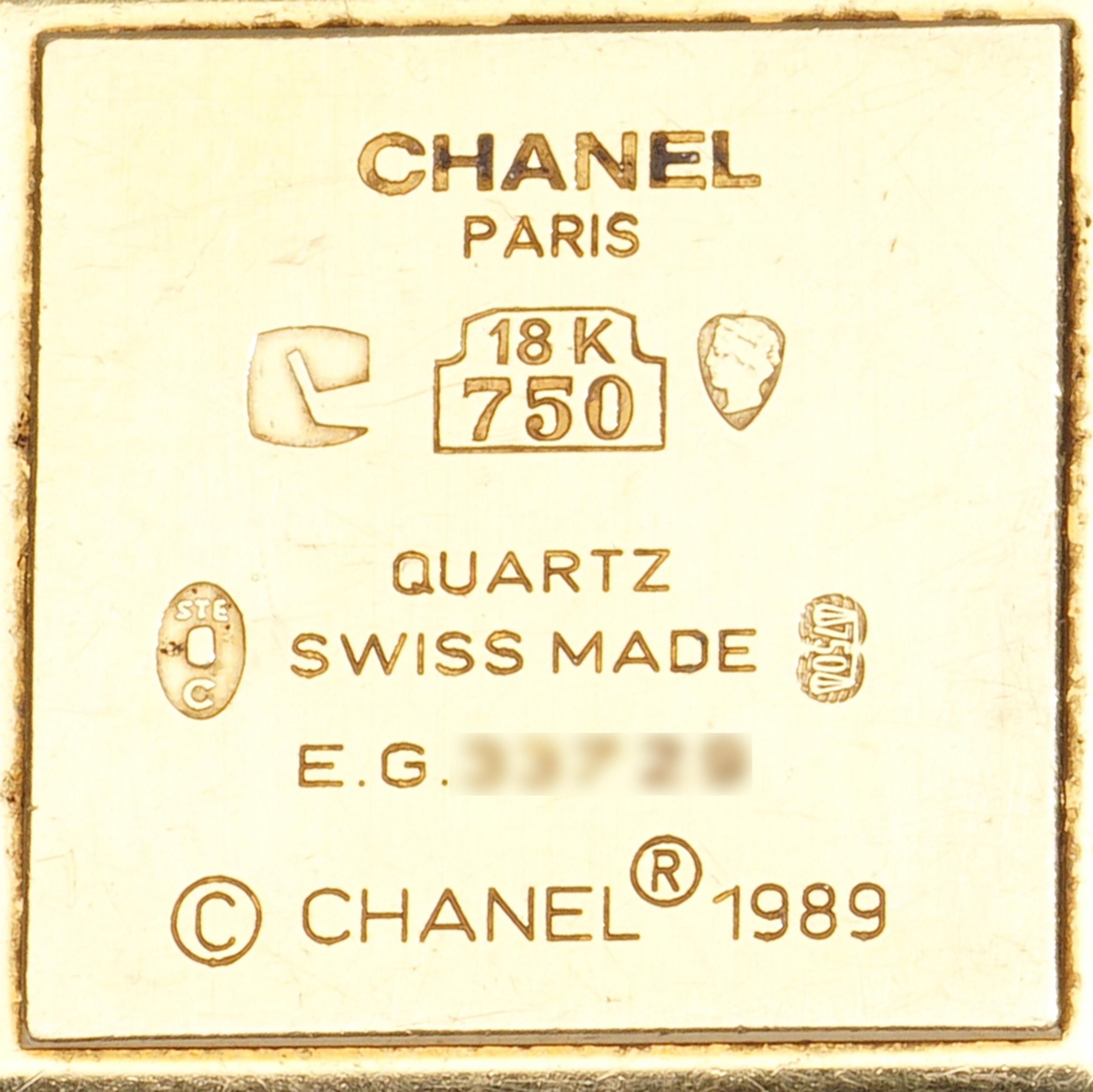 Chanel Mademoiselle 18kt Yellow Gold & Cultured Pearl Bracelet Quartz en vente 4