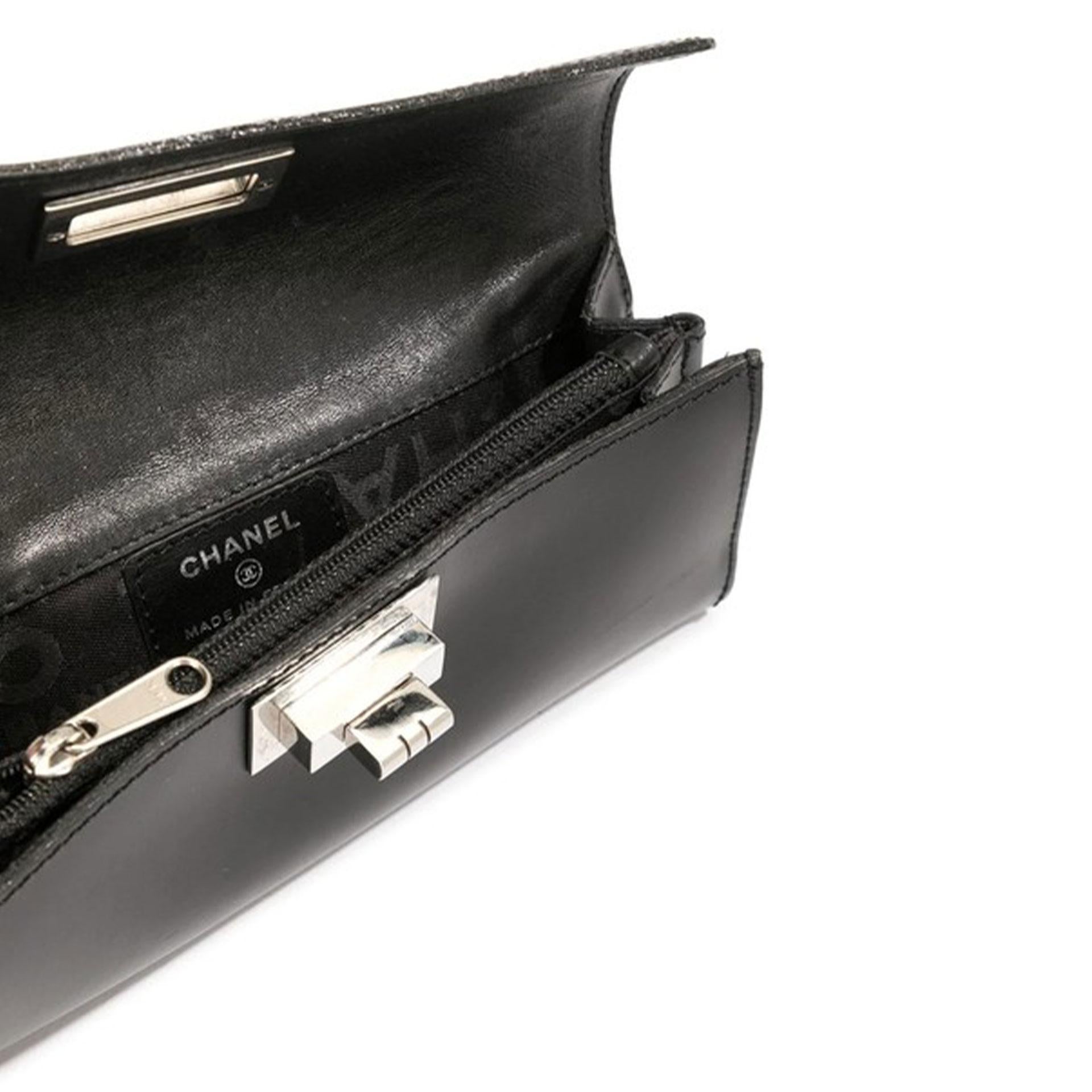 Women's or Men's Chanel Mademoiselle 2.55 Reissue Waist Bag Rare Leather Flap Bum Fanny Pack Belt For Sale