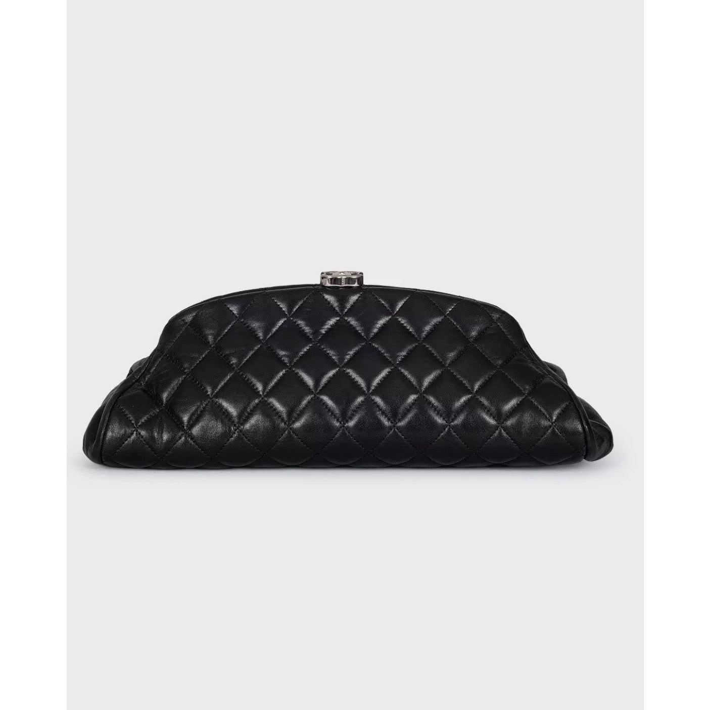 Nero Pochette Chanel Mademoiselle in pelle di vitello nera Coco Mark in vendita