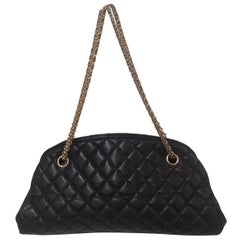 Retro Chanel mademoiselle black leather shoulder bag