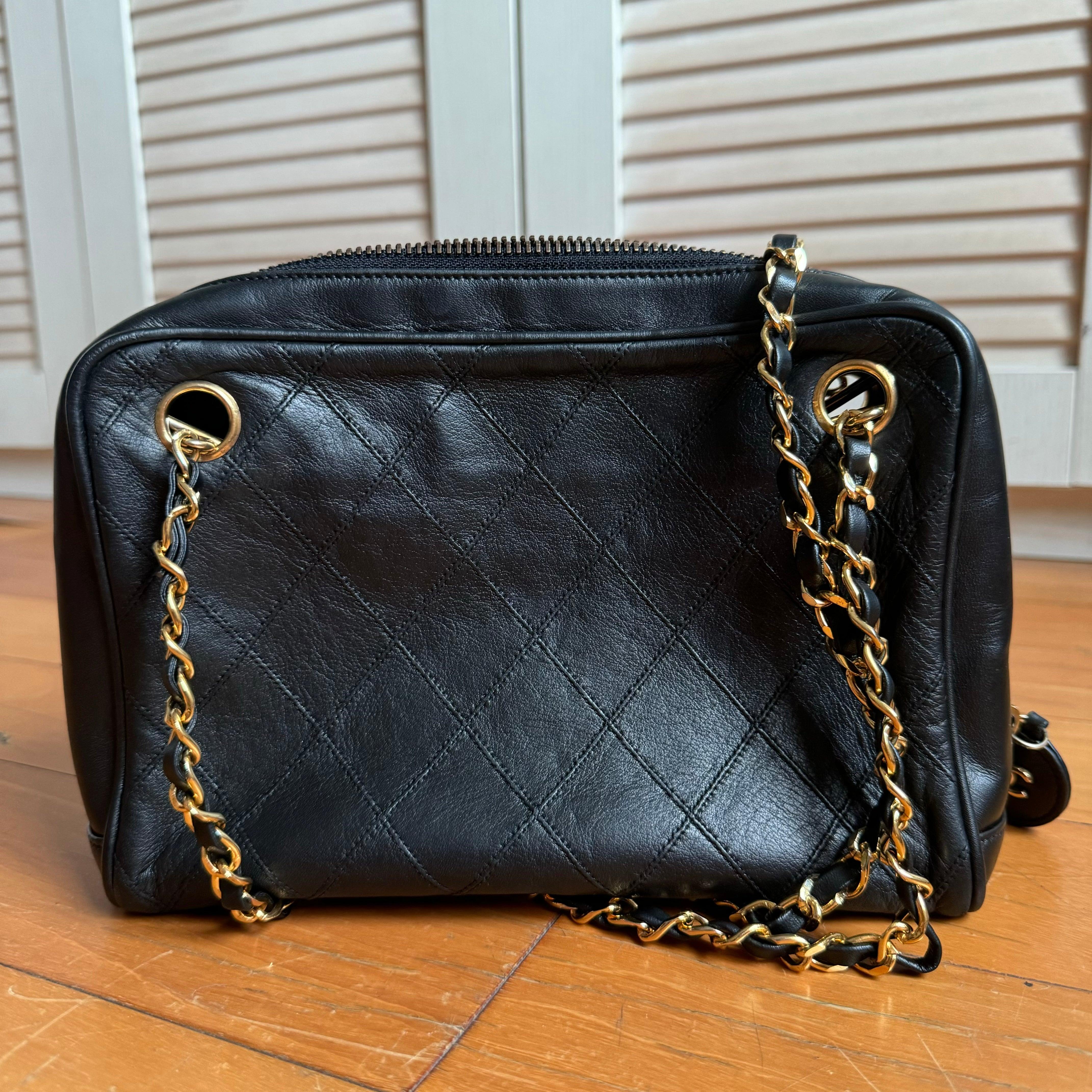 Chanel Mademoiselle Camera Bag Black Double Gold Chain, 1986-1988 For Sale 2