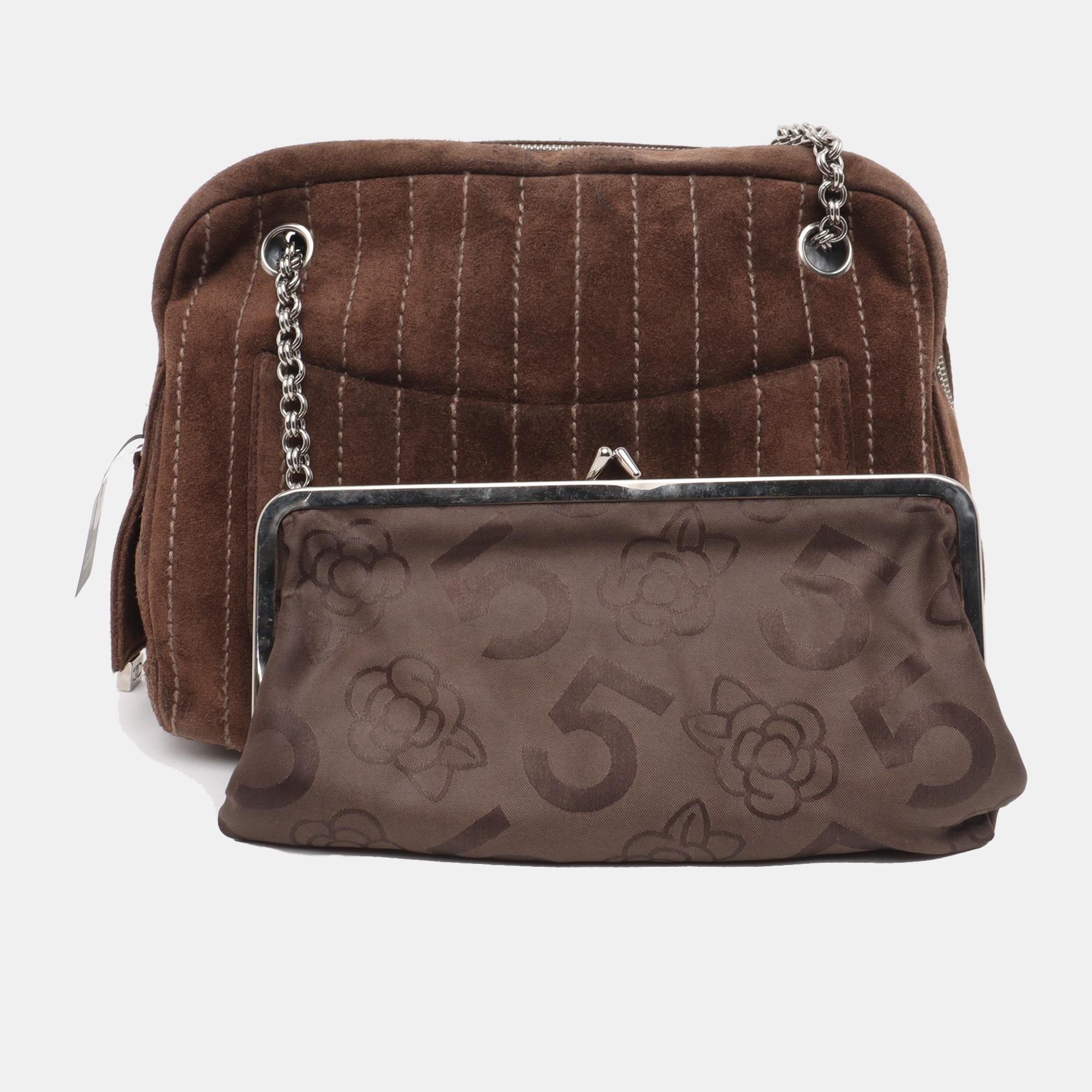 Donna Chanel Mademoiselle Borsa fotografica cioccolato marrone scamosciato catena d'argento 2005-2006