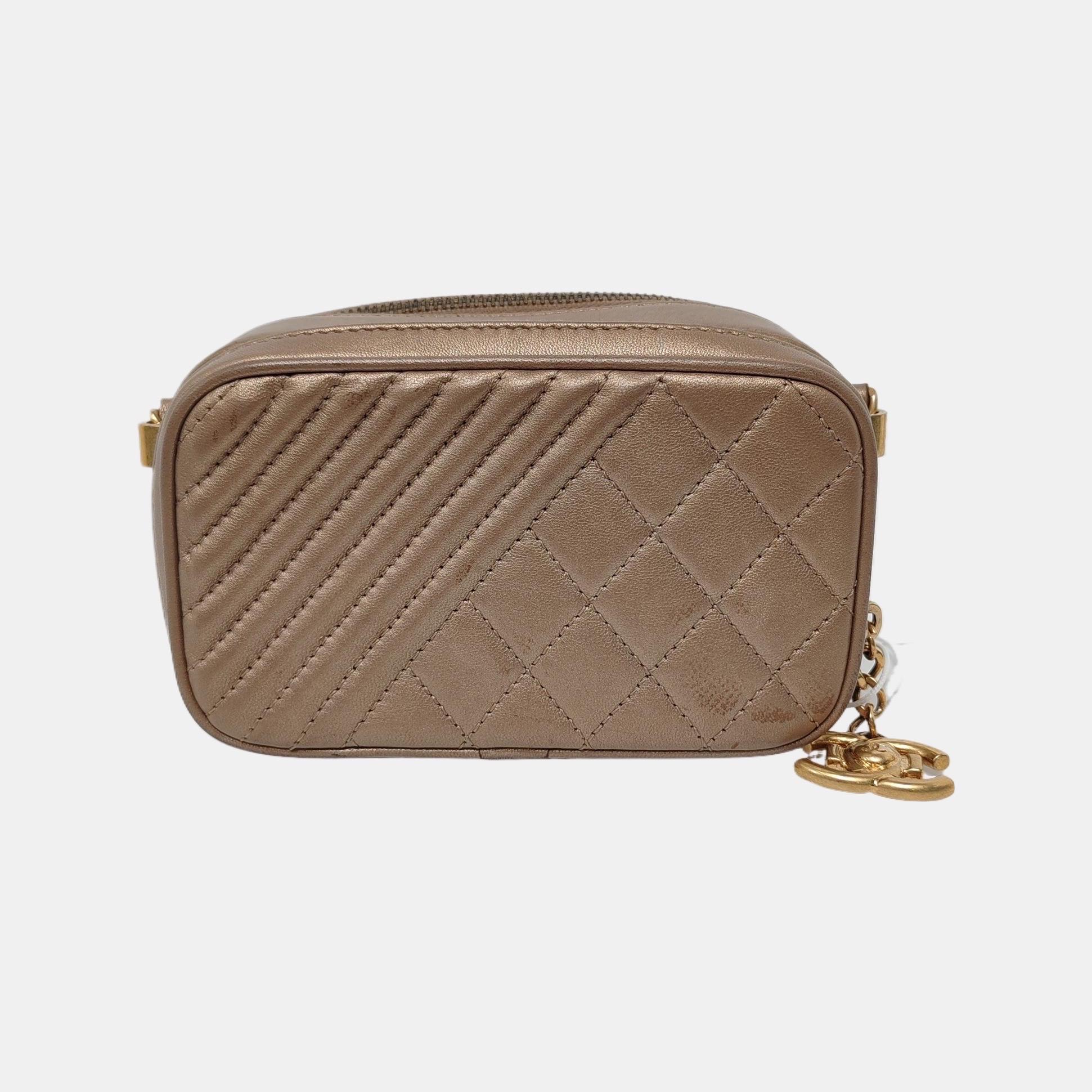 Chanel Mademoiselle Kamera Mini Kupfer Gold Lammfell Leder Gold Kette, 2014 im Angebot 1