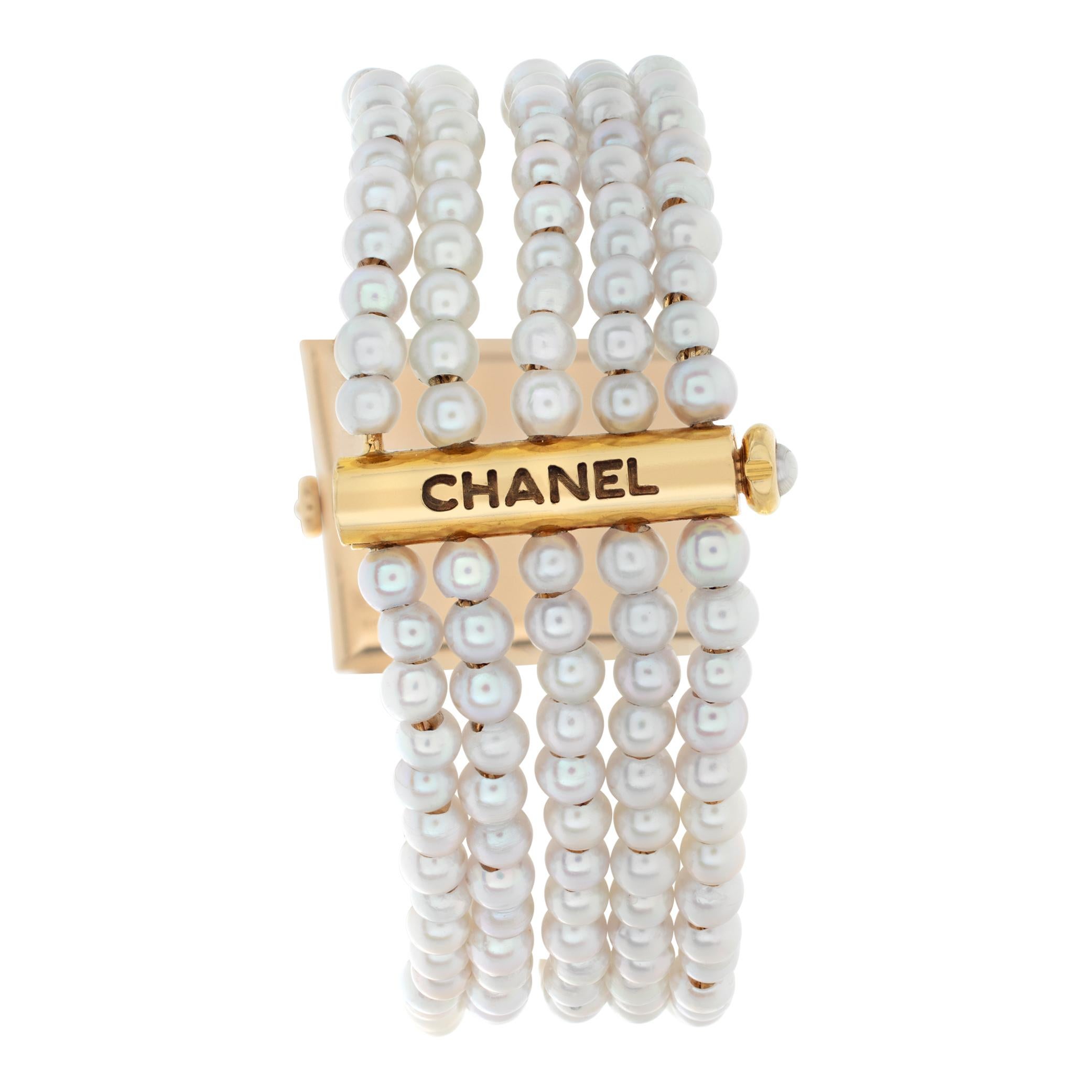 Chanel Mademoiselle h0007 Uhr aus 18 Karat Gelbgold im Angebot 1