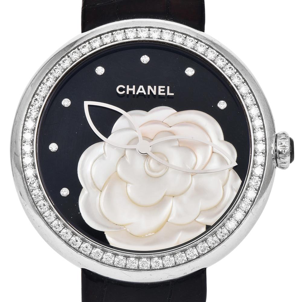 Chanel Mademoiselle Prive 18K Diamant-Perlmutt-Uhr