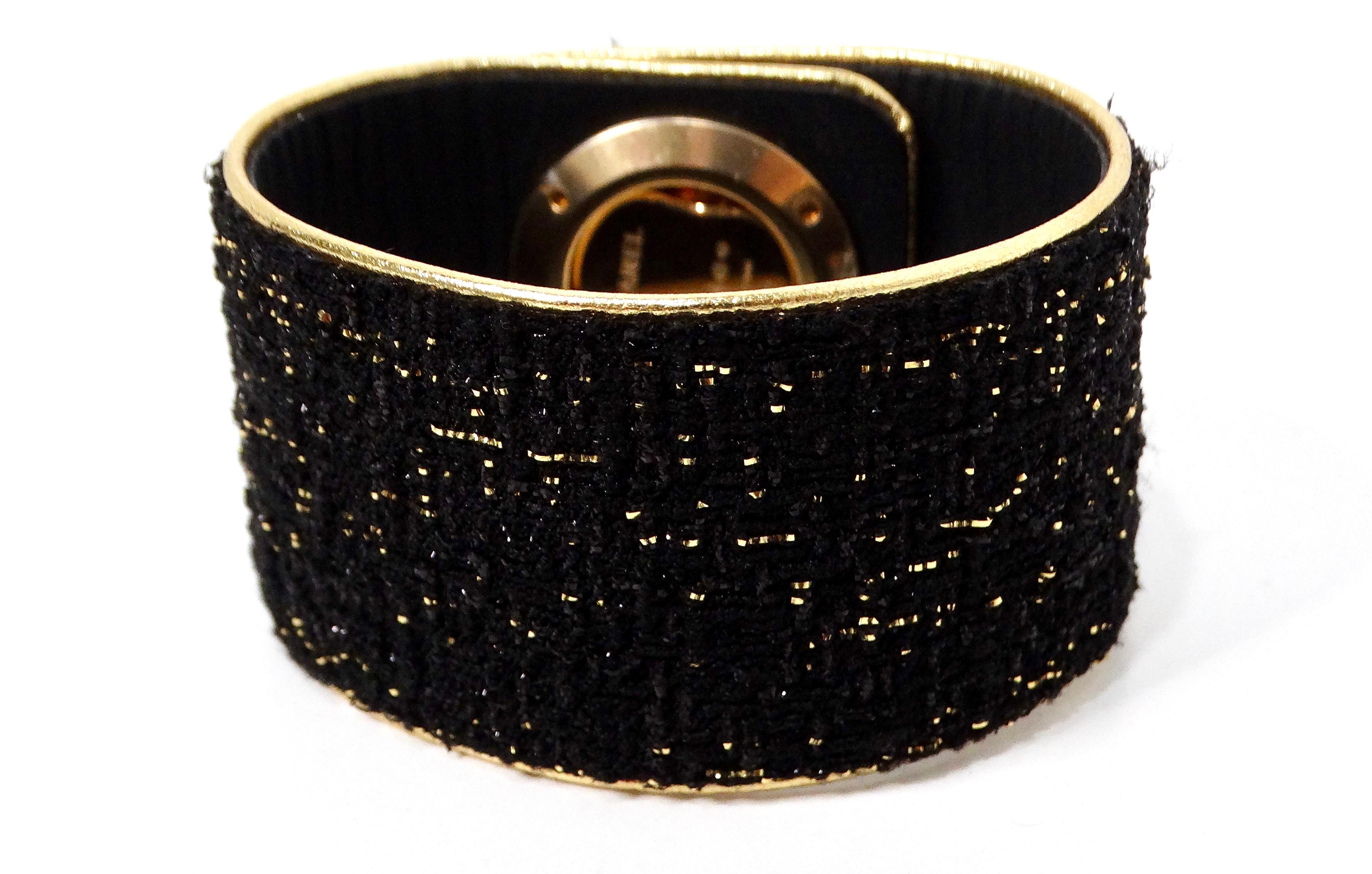 Chanel Mademoiselle Privé Bouton Camée Secret Orologio #1 di 5 in vendita 3