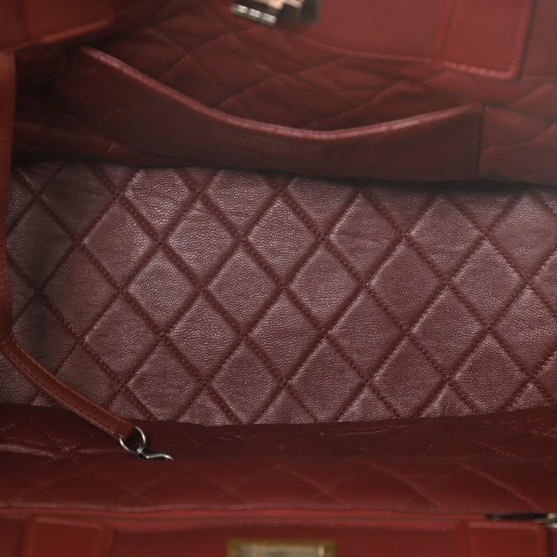 Chanel Mademoiselle Tote Iridescent Caviar Medium In Good Condition In NY, NY