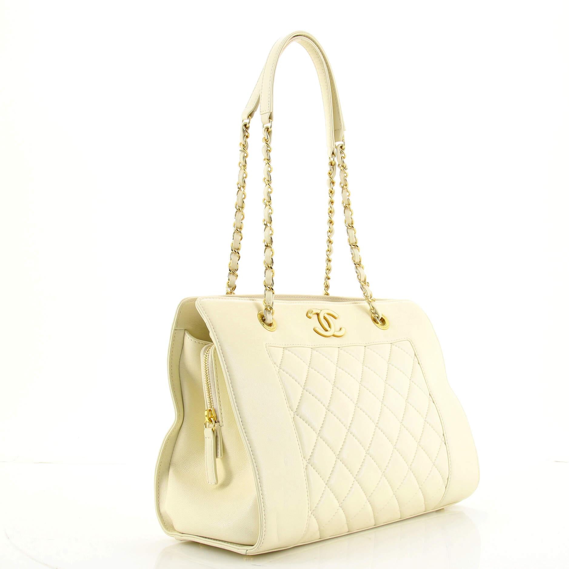White Chanel Mademoiselle Vintage Shopping Tote Quilted Sheepskin Medium