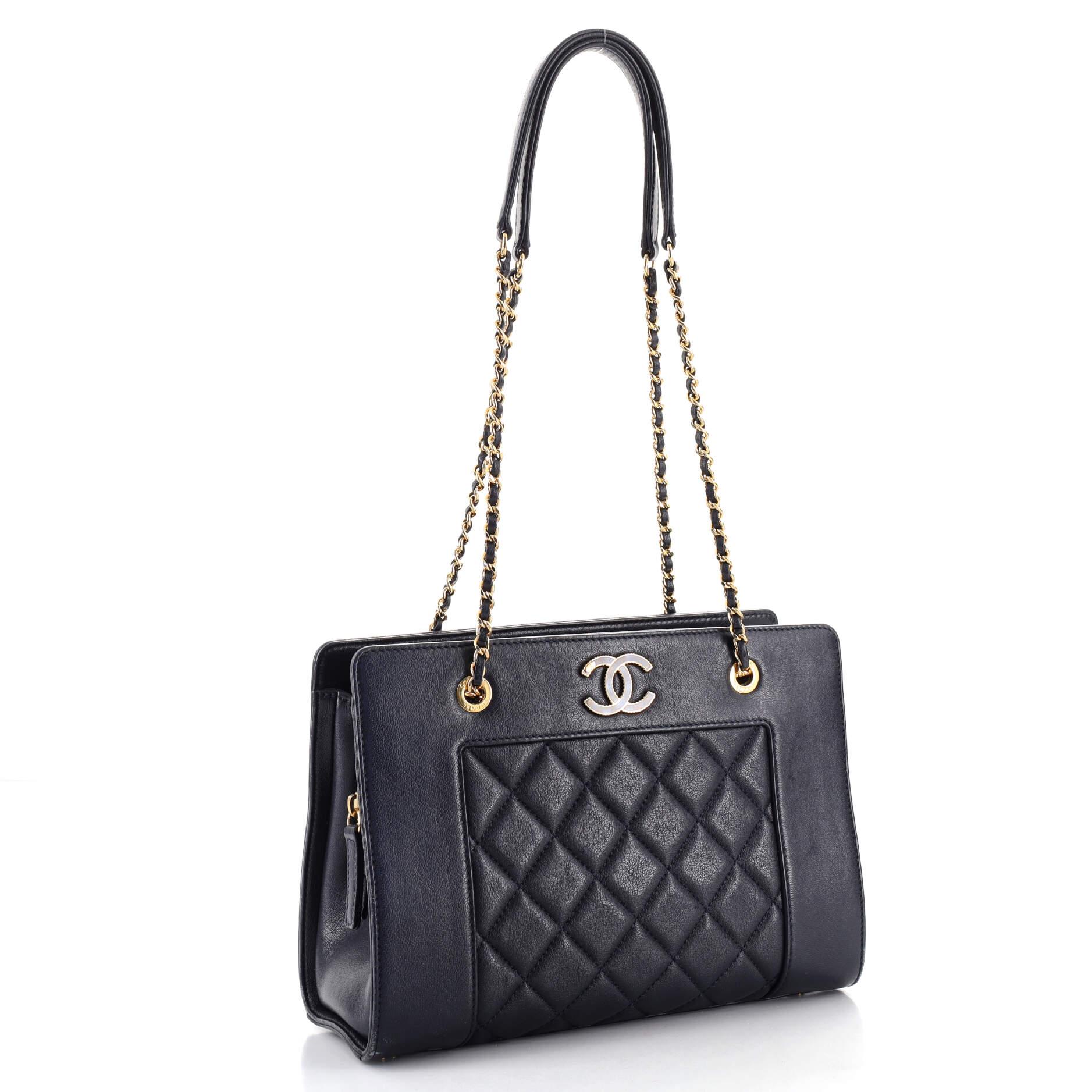 Chanel Mademoiselle Vintage Einkaufstasche aus gestepptem Schafsleder (Schwarz)