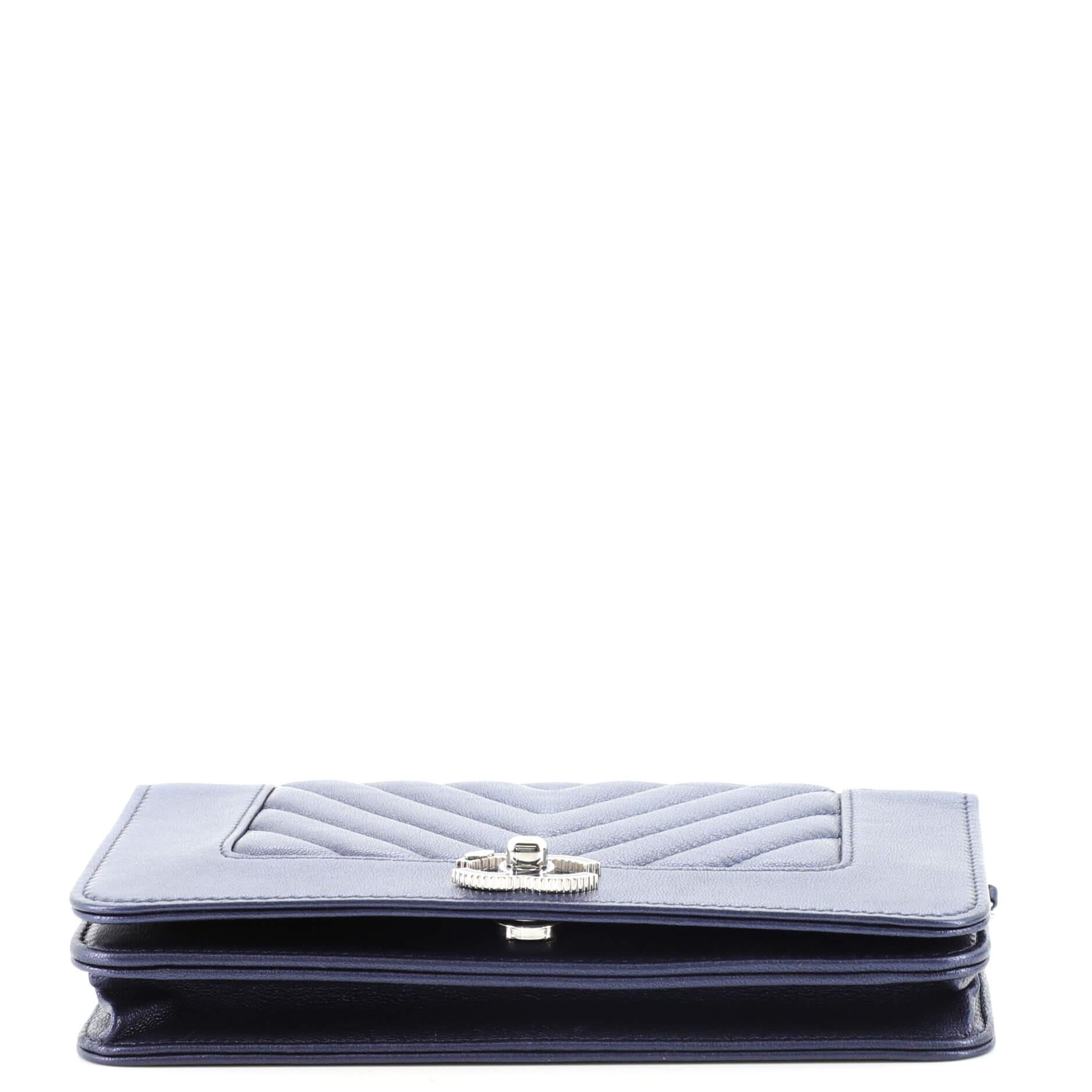 Chanel Mademoiselle Vintage Wallet on Chain Chevron Metallic Leather In Good Condition In NY, NY