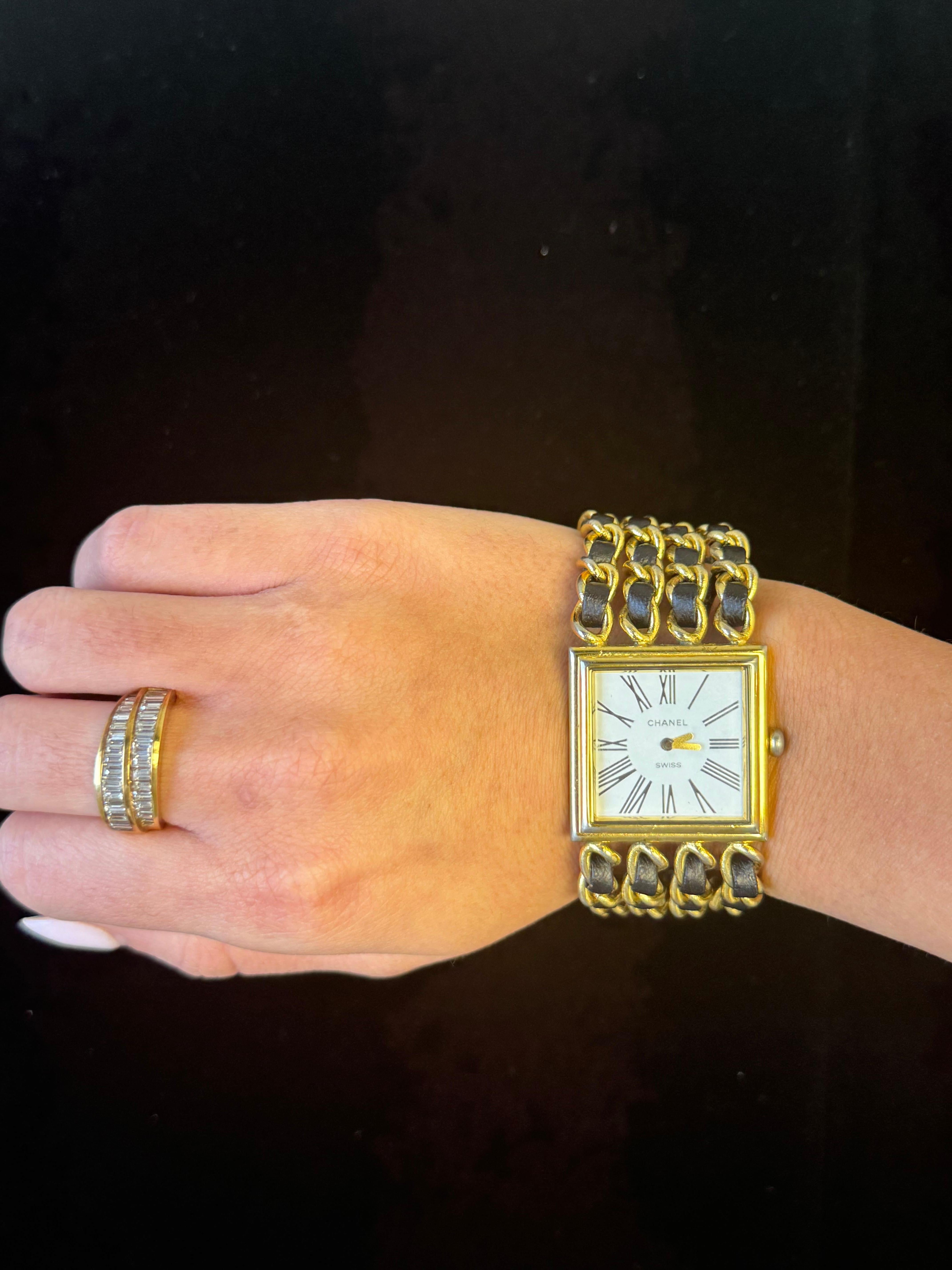 Montre Chanel Mademoiselle Or jaune 18K et chaîne en cuir noir en vente 6