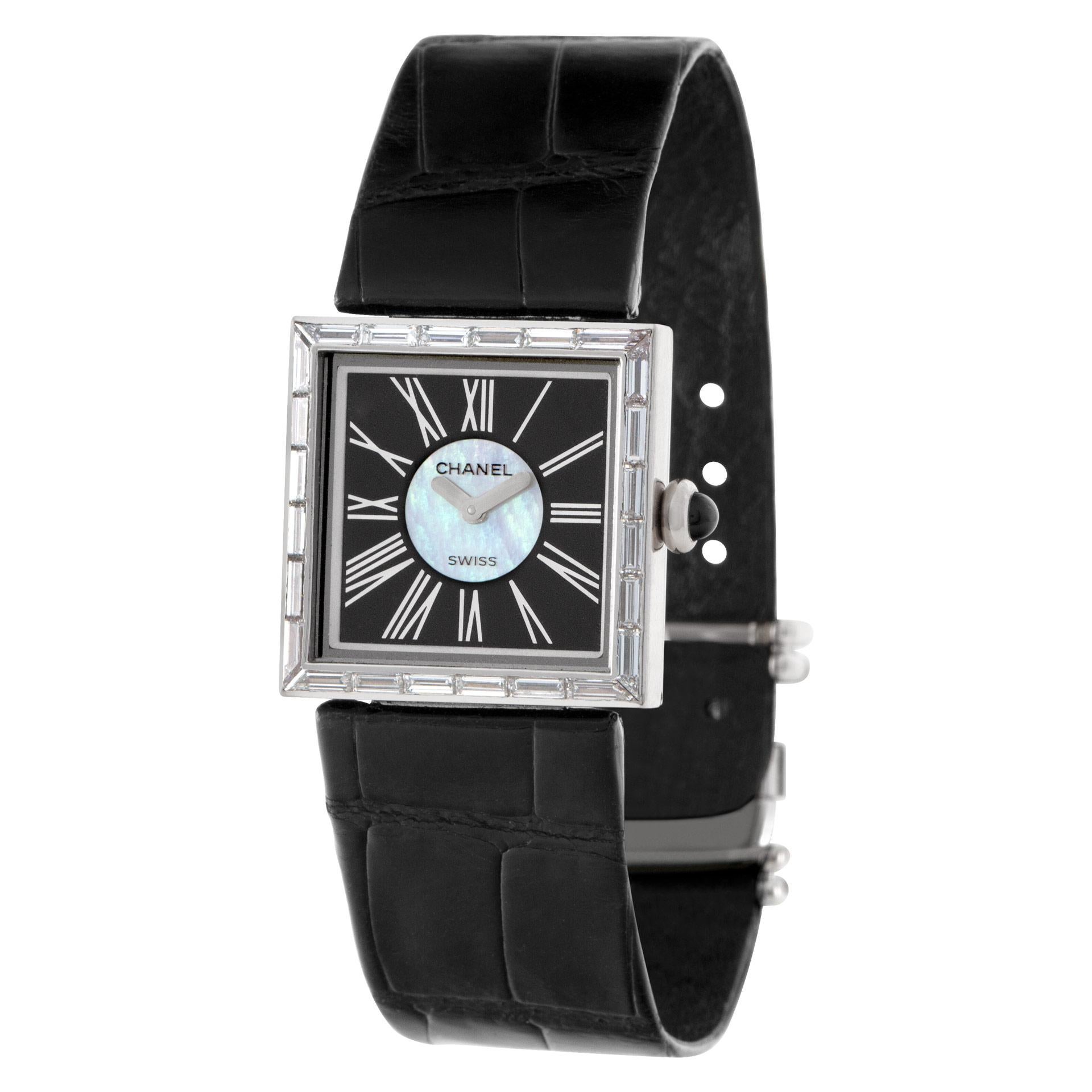 Modern Chanel Mademoiselle Xxx 18k White Gold Black & Silver Dial Quartz Watch For Sale