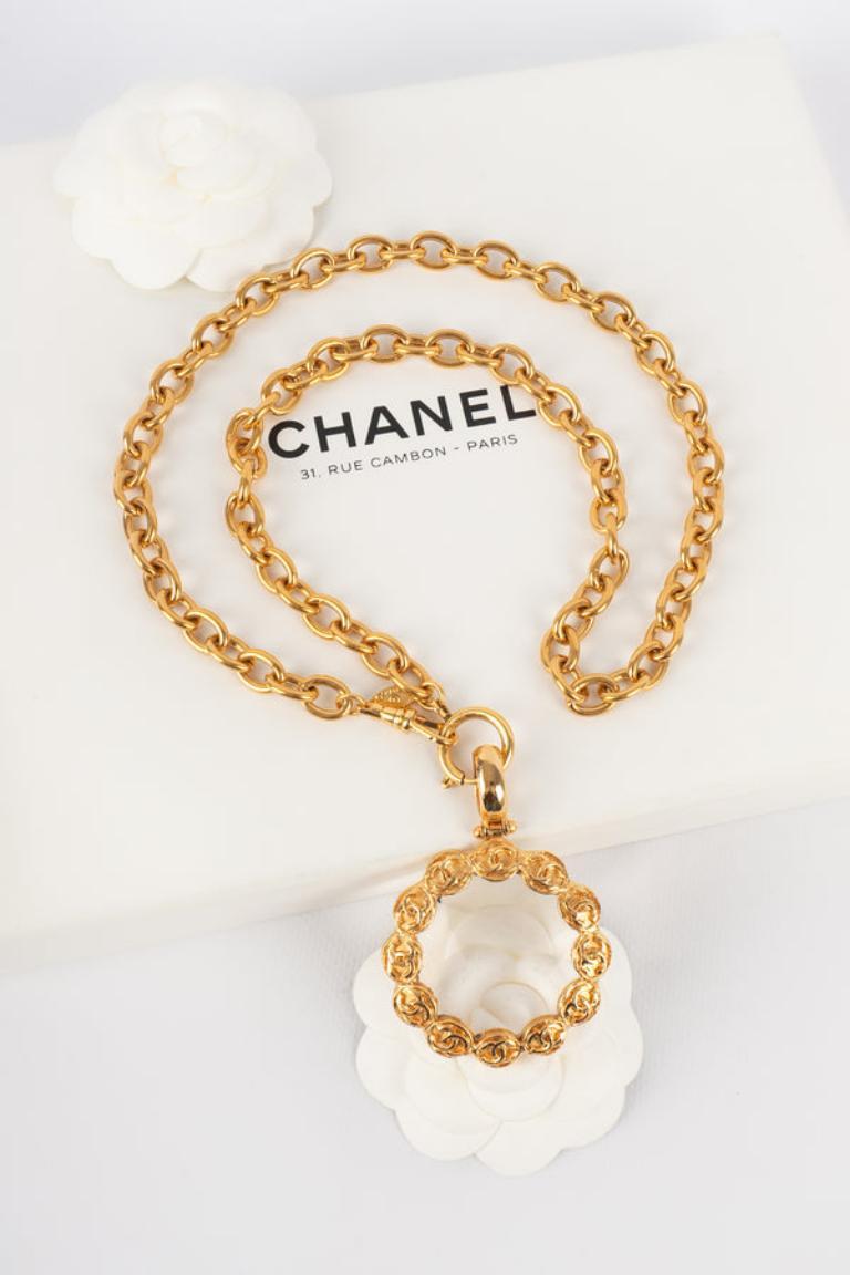 Chanel, collier en verre grossissant, années 1980 en vente 4