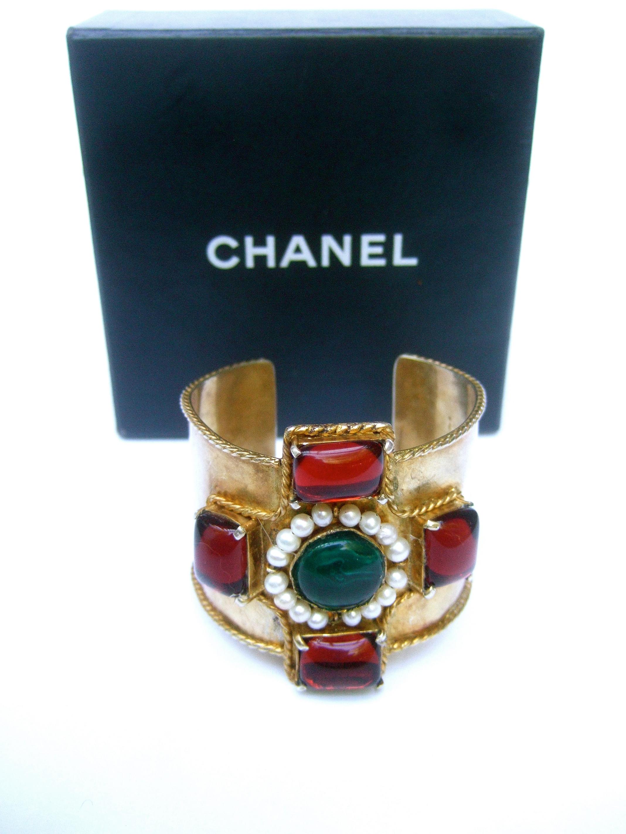 Chanel Maison Gripoix Byzantine Style Poured Glass Gilt Metal Cuff  c 1984 10