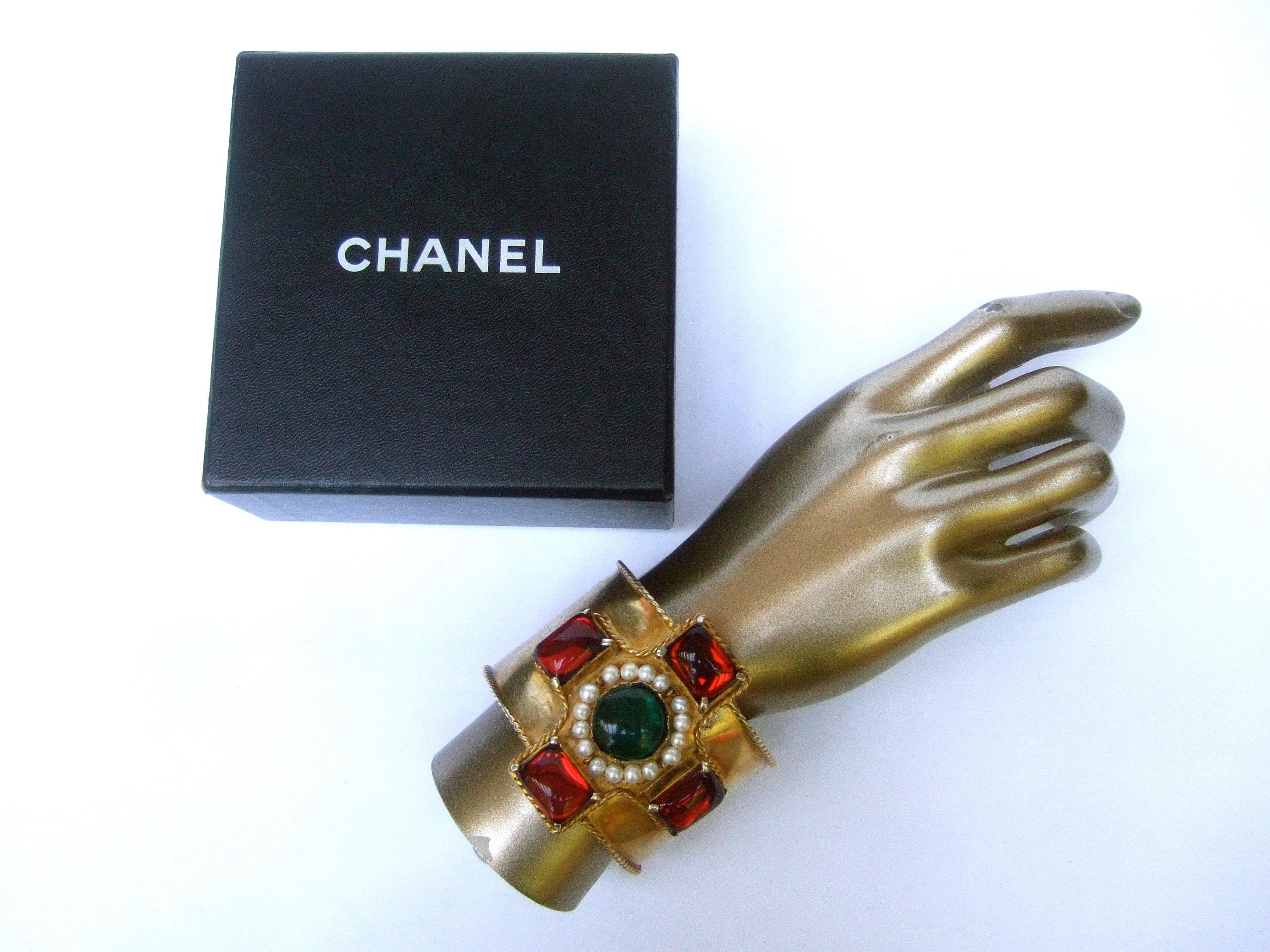 Chanel Maison Gripoix Byzantine Style Poured Glass Gilt Metal Cuff  c 1984 3