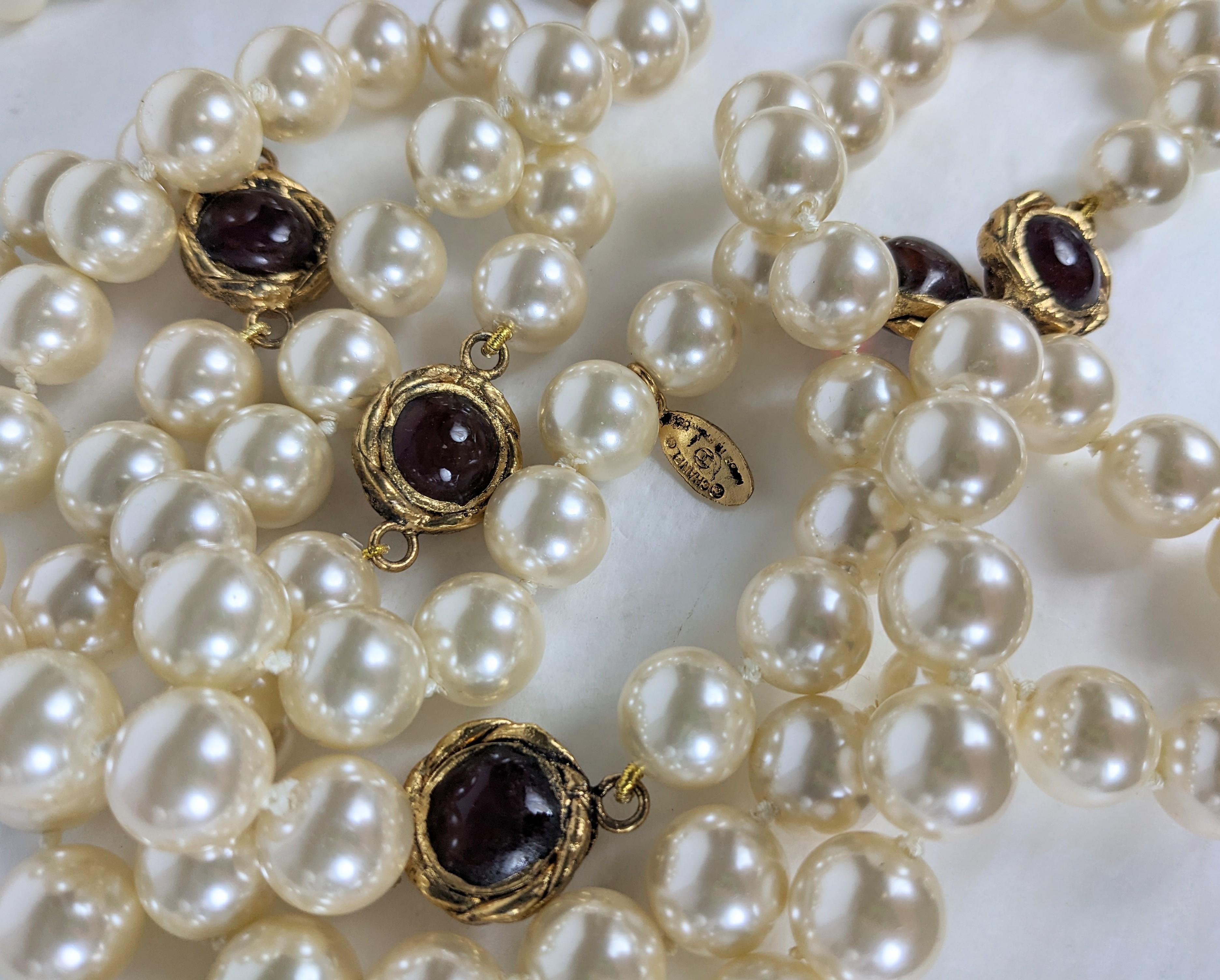 De las mujeres Chanel Maison Gripoix Collar de perlas con eslabón de rubí de vidrio vertido en venta
