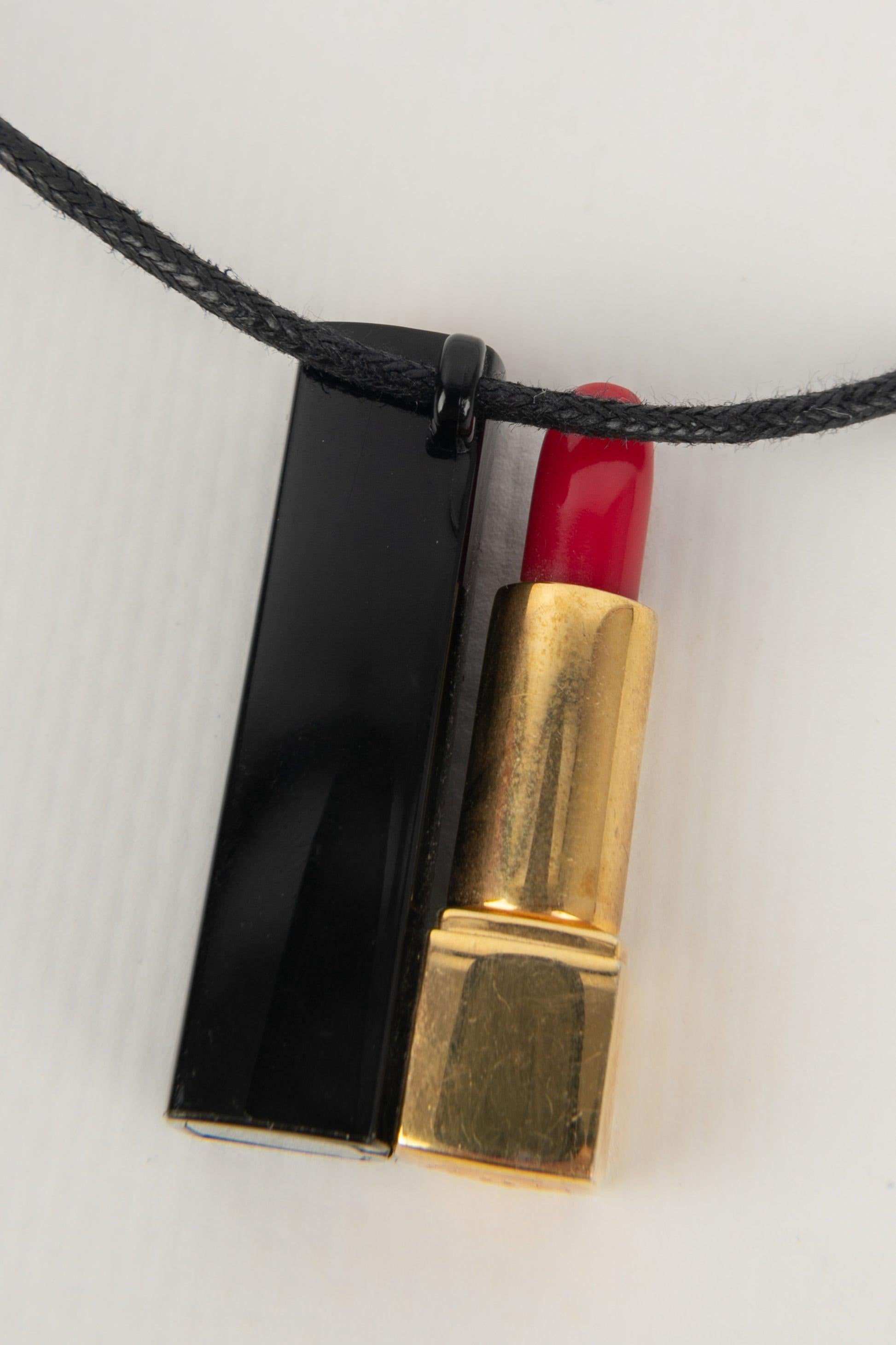 Chanel Collar Colgante 