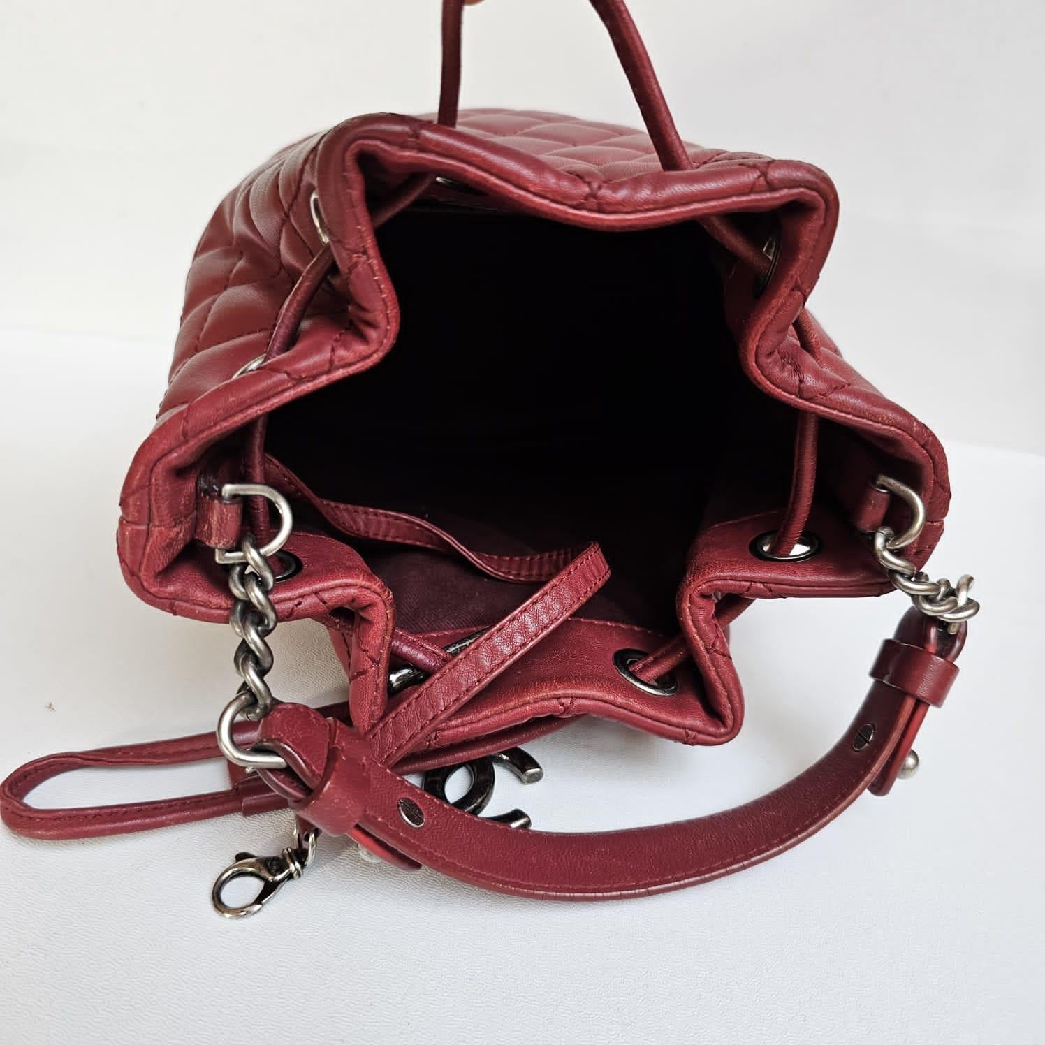 Chanel Maroon Small Drawstring Crossbody Bag For Sale 1