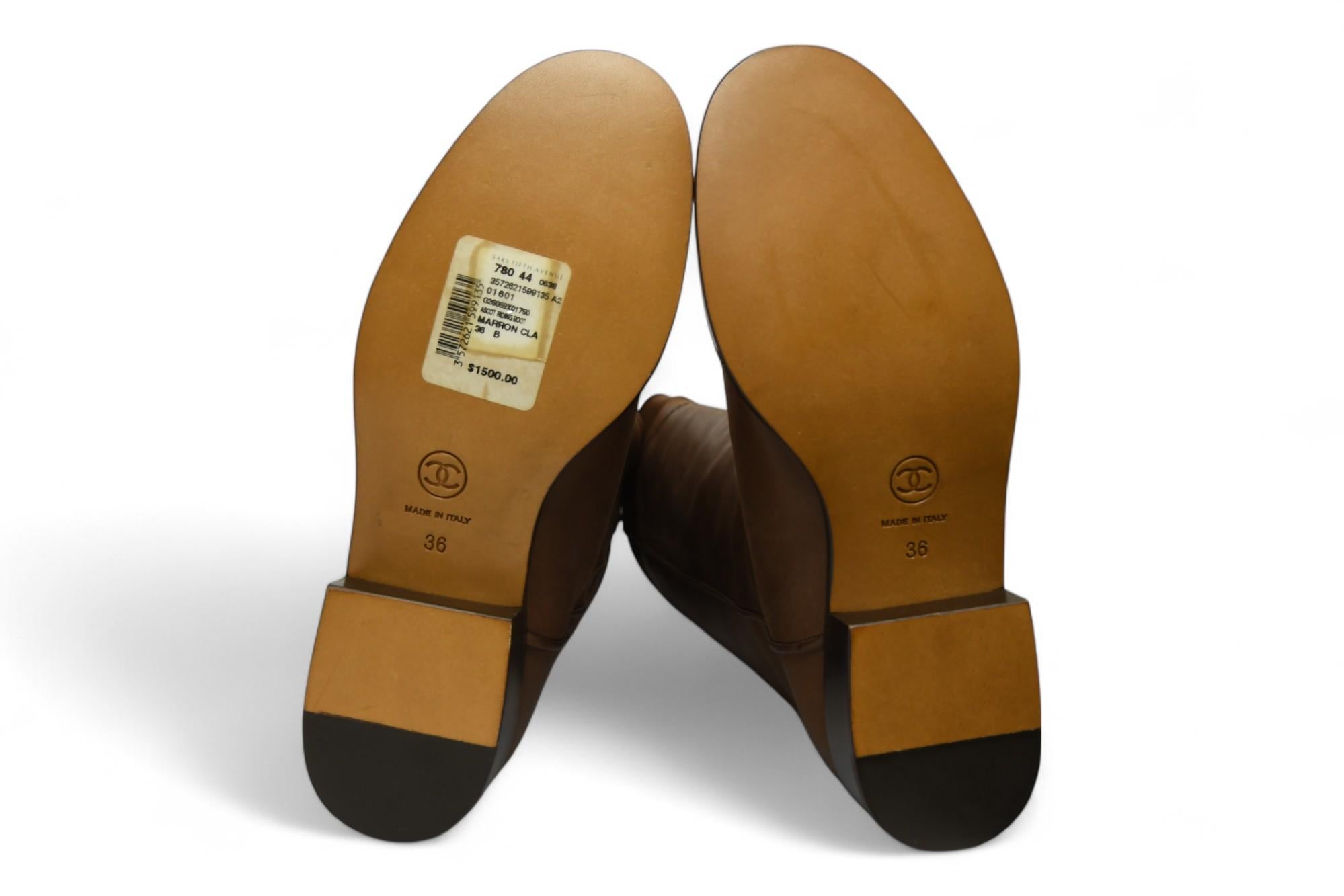 Chanel - Bottes hautes en cuir marron clair  Taille 6 US en vente 1