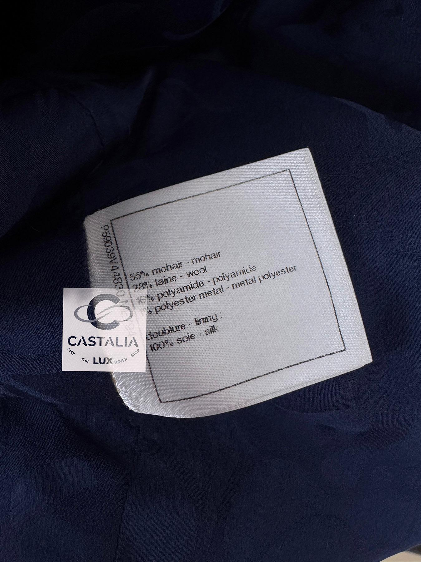 Chanel Marvellous Paris / Hamburg Runway Tweed Jacket 11