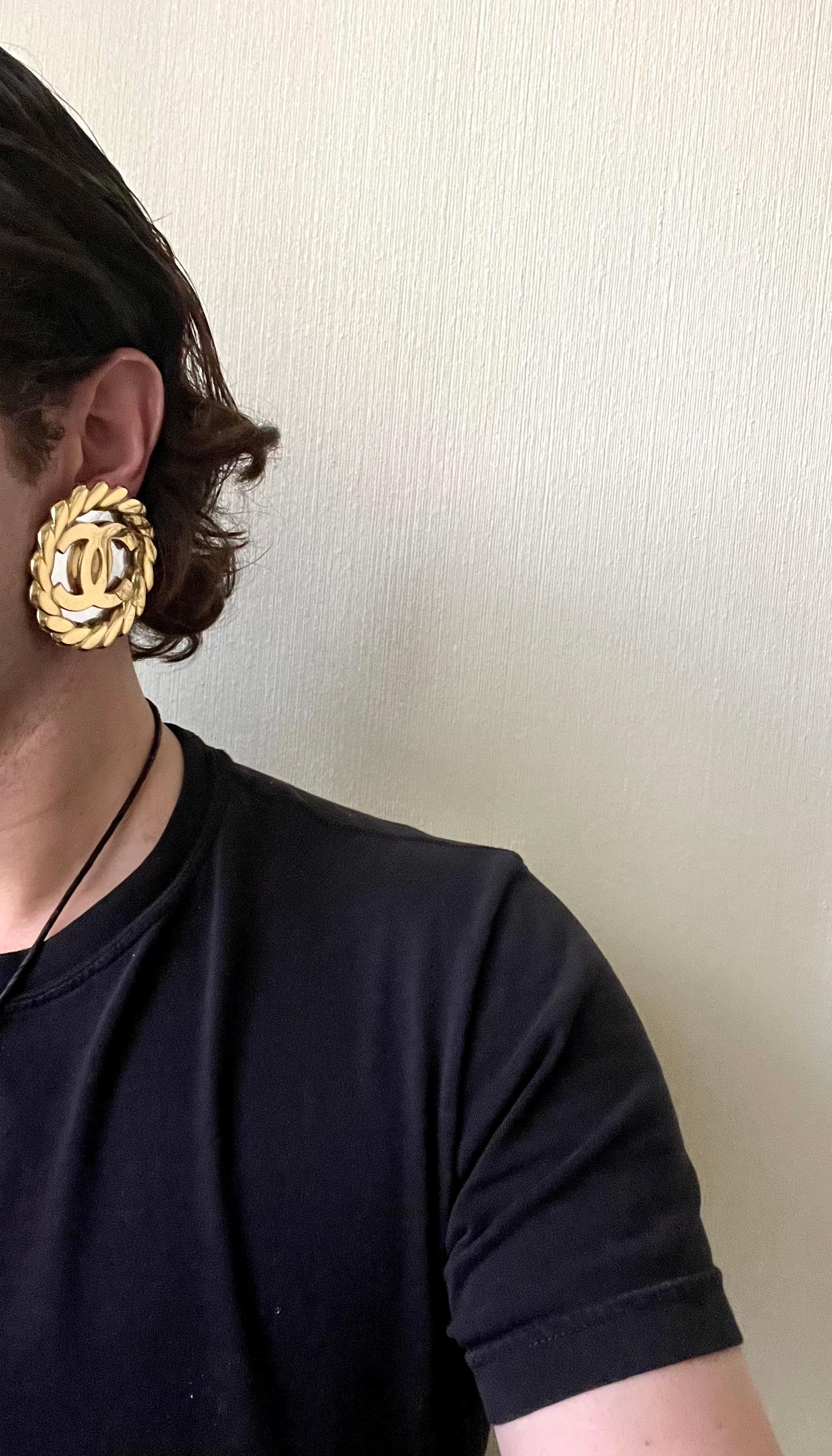 Chanel Iconic Massive Runway Mirrored Logo Double CC Earrings In Excellent Condition For Sale In Palm Springs, CA