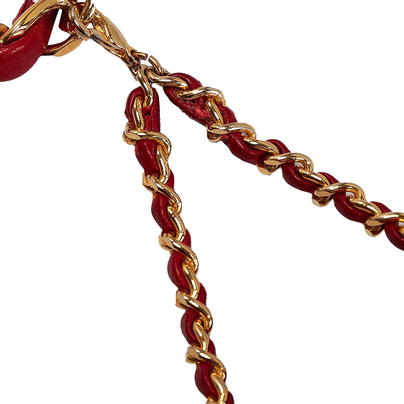 Chanel Matelasse Chain Fanny Belt Red Lambskin Renew Leather Bag For Sale 2