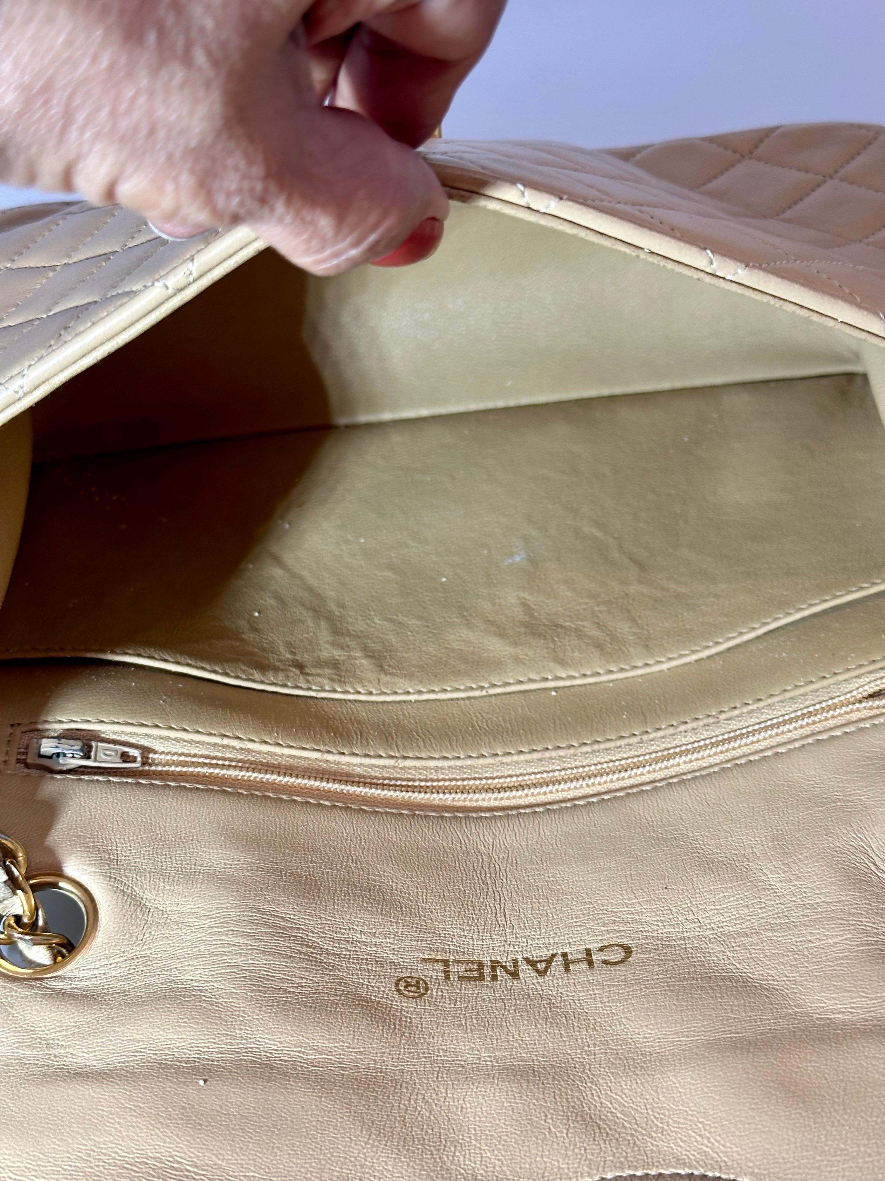 CHANEL Matelasse Chain Shoulder Bag Leather Beige push lock CC Logo, Vintage 5