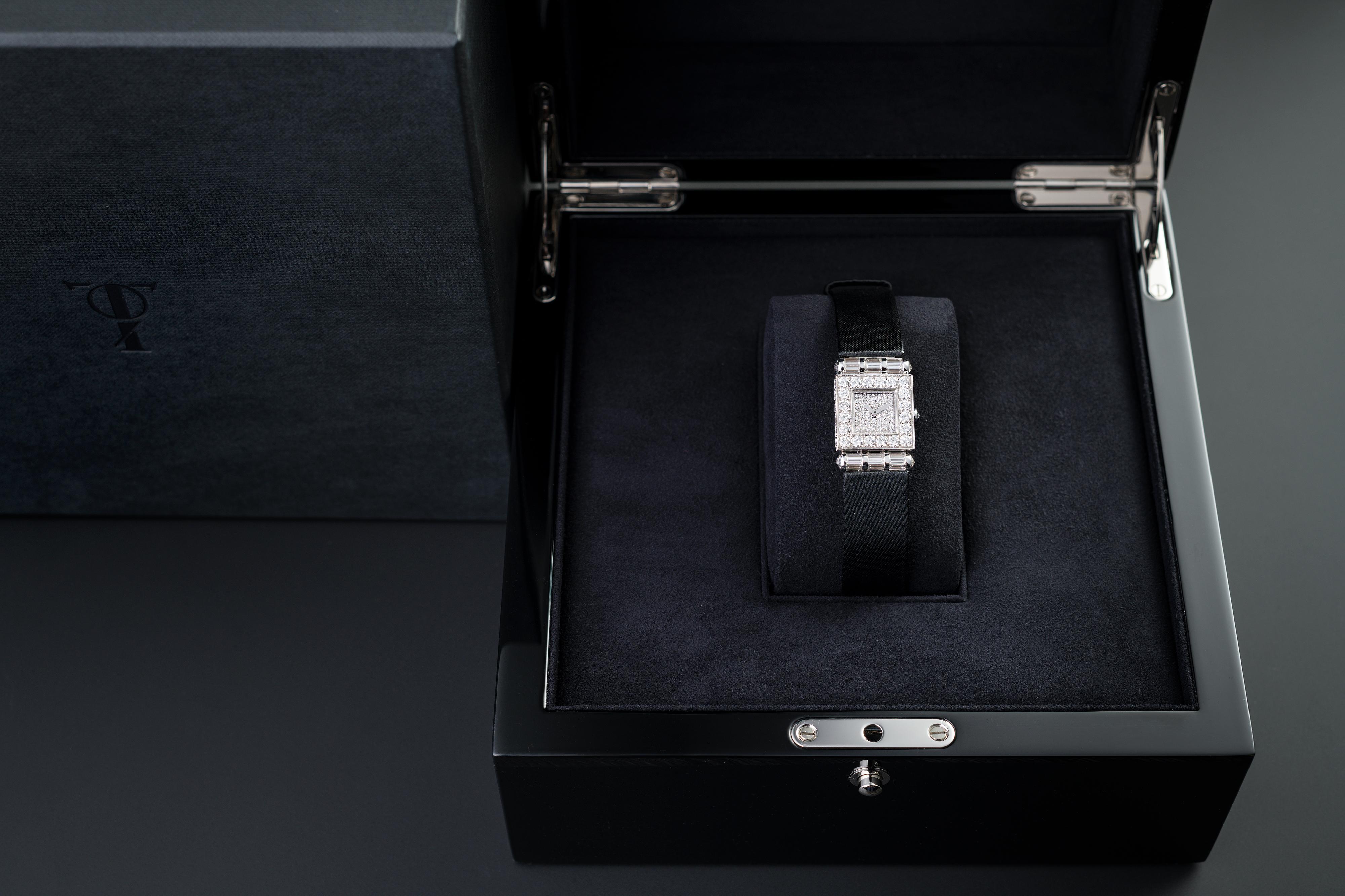 Women's Chanel Matelasse 'Diamond Set' Watch For Sale
