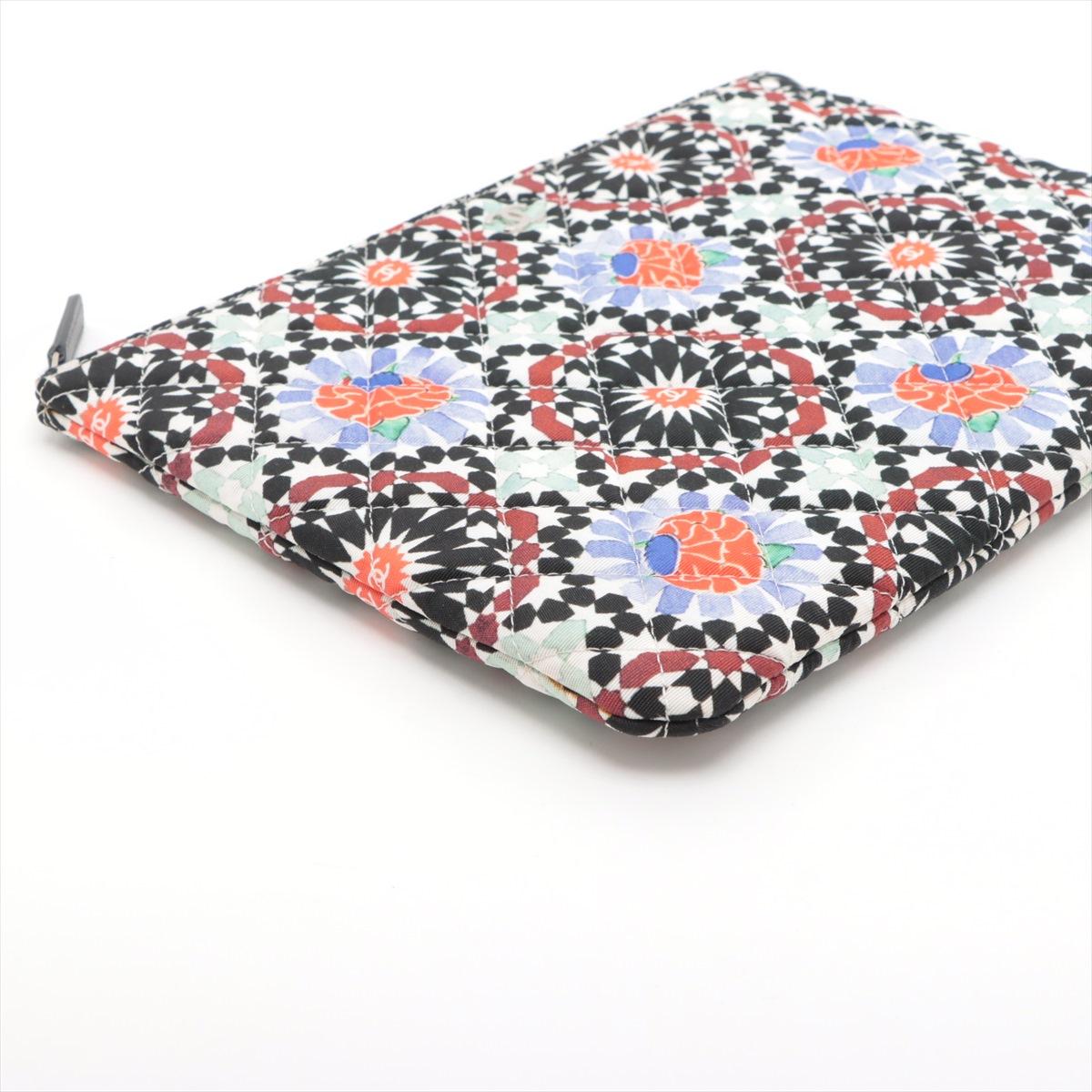 Sac pochette multicolore Chanel Matelasse Flower Canvas Nylon Pour femmes en vente