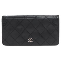 Vintage Chanel Matelasse Lambskin Bifold Long Wallet Black