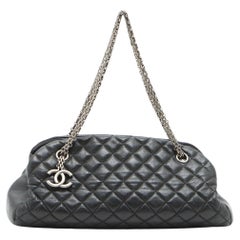 Chanel Matelasse East West Tasche aus Lammfell mit Kette in Schwarz