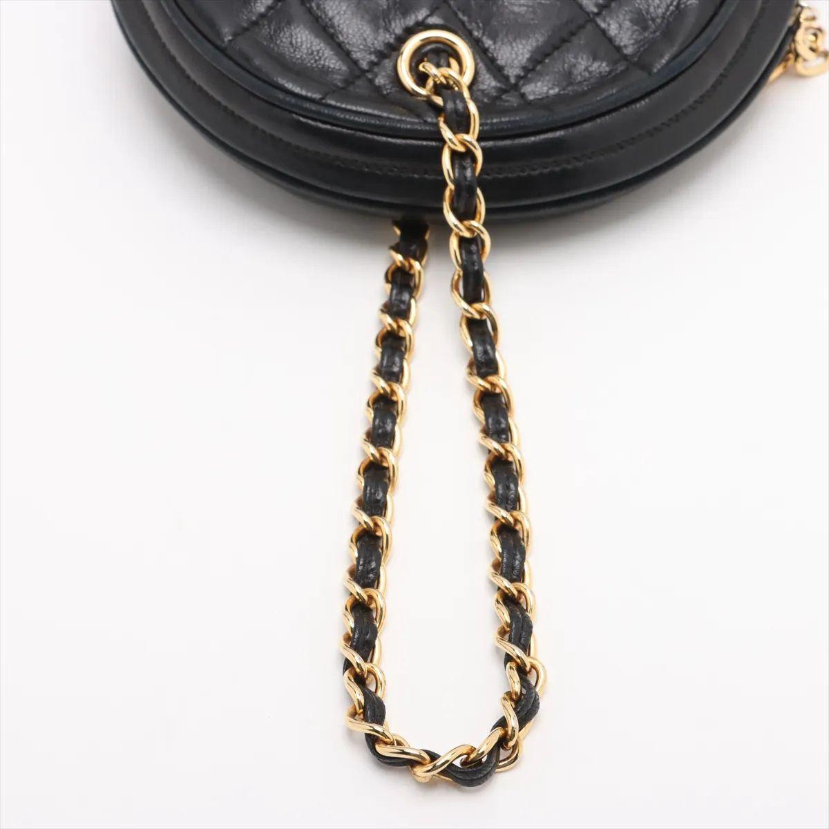 Chanel Matelasse Lambskin Chain Handbag Black For Sale 2