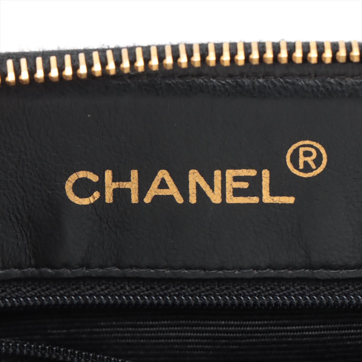 Chanel Matelasse Lambskin Chain Shoulder Bag Black For Sale 7