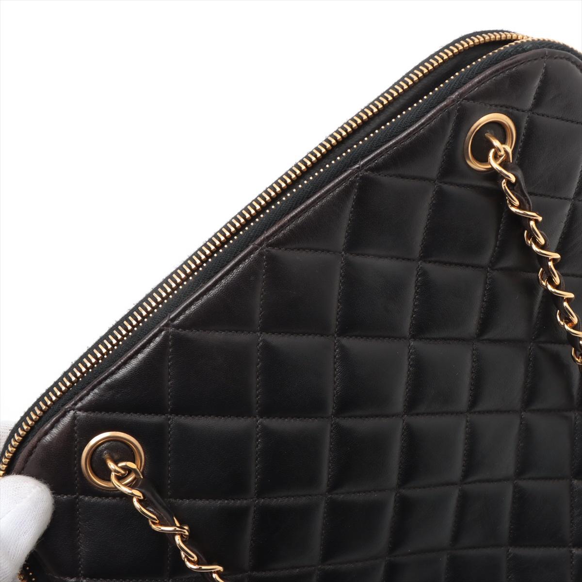 Chanel Matelasse Lambskin Chain Shoulder Bag Black For Sale 9
