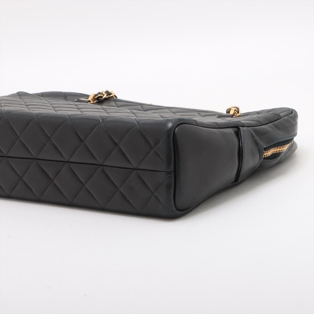 Women's Chanel Matelasse Lambskin Chain Tote Bag Black