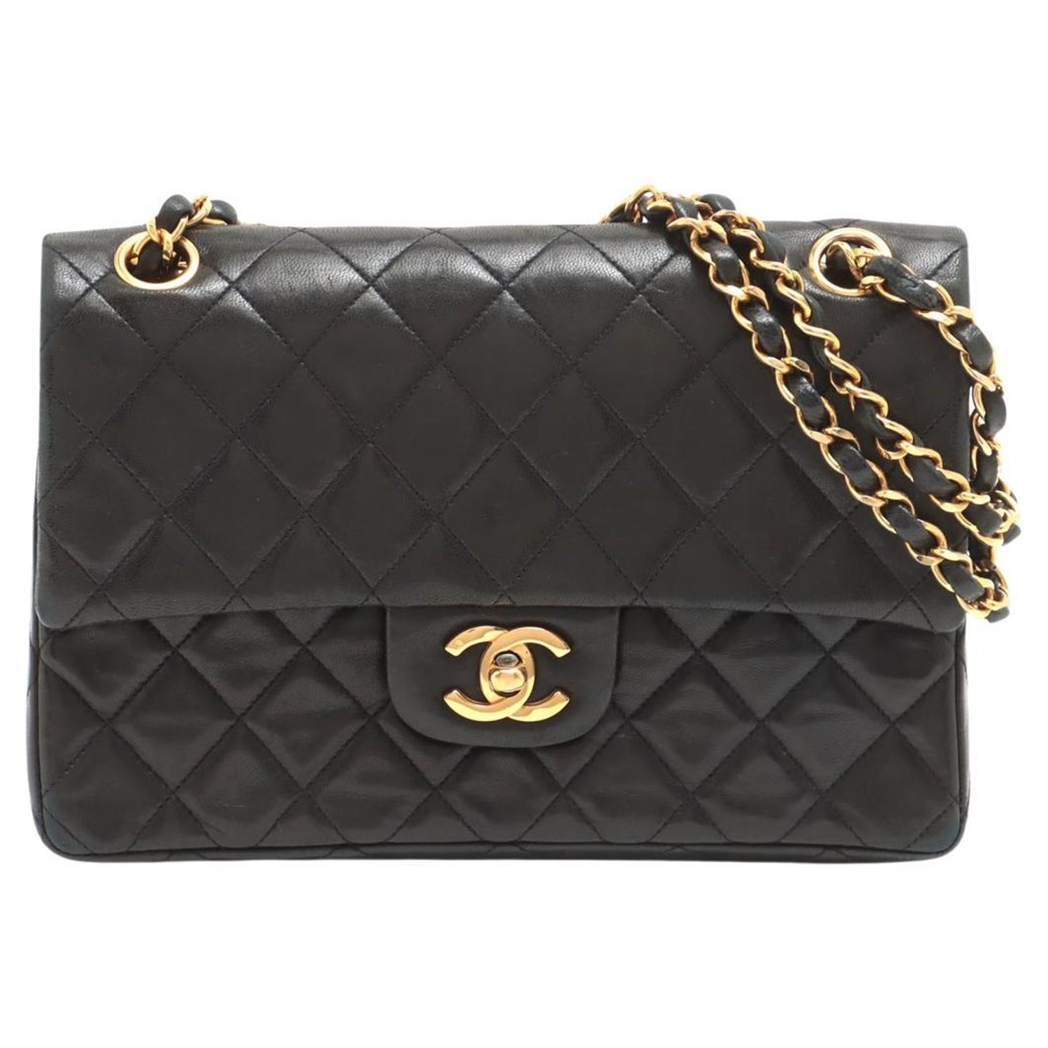 Chanel Matelasse Lambskin Leather Vintage Single Flap Chain Shoulder Bag  Black For Sale at 1stDibs