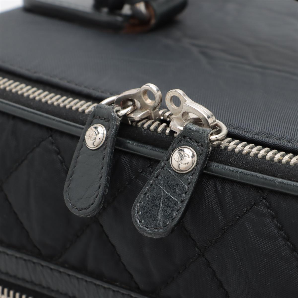 Chanel Matelasse Nylon Leather Carry Suit Case Black Paris York Line 11