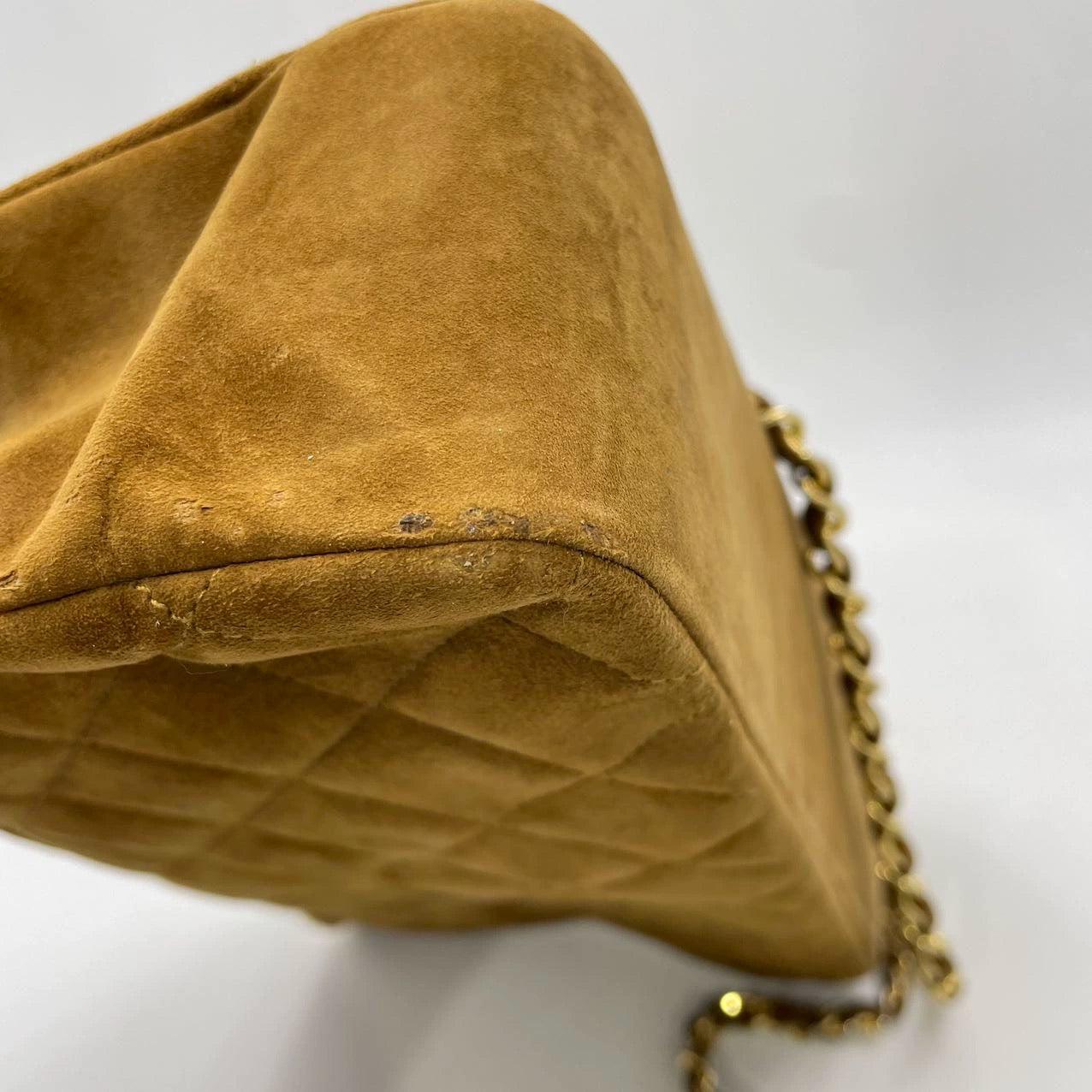 Chanel Matelasse Tan Brown Suede Gold Double Chain Coco Charm Medium Bag en vente 9