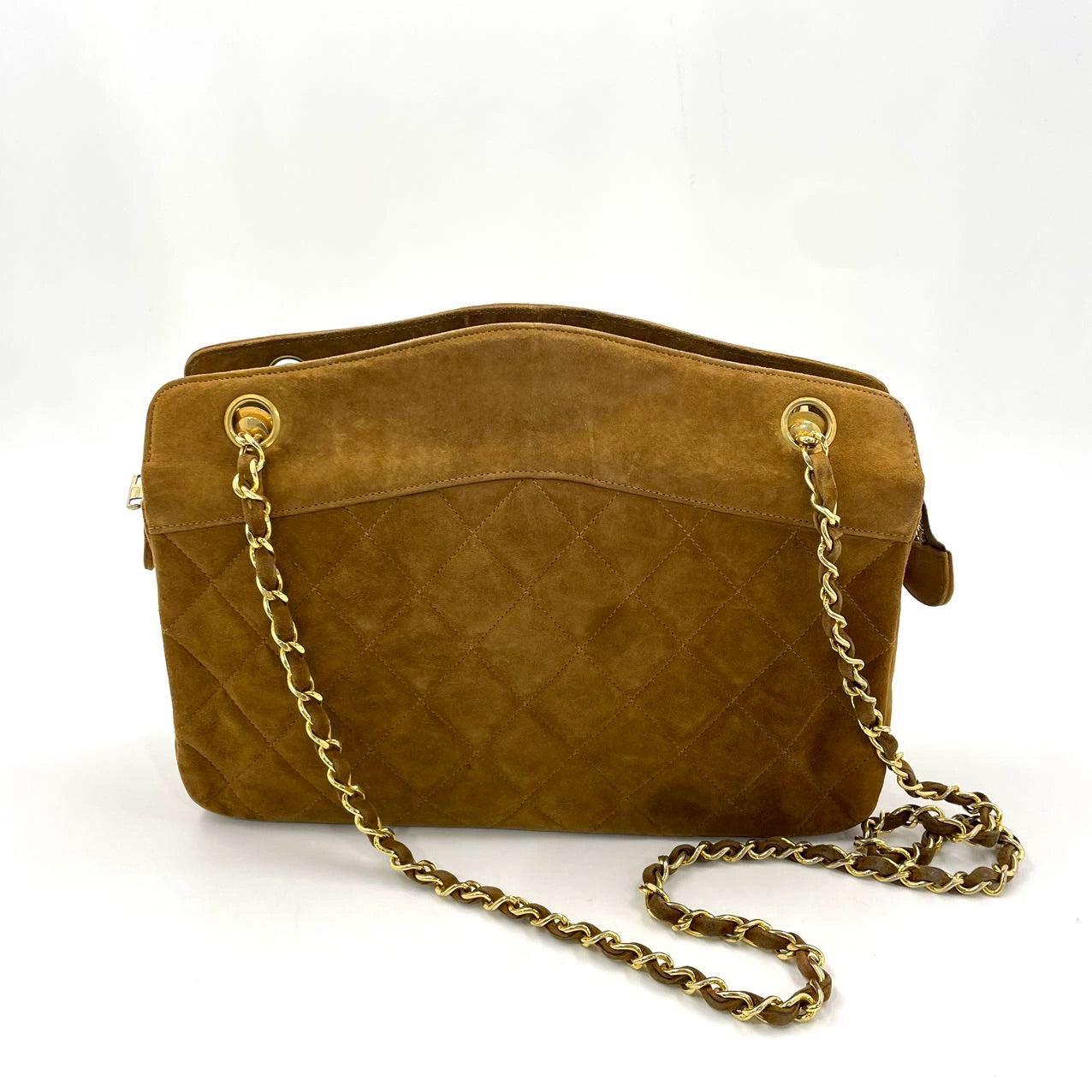 Chanel Matelasse Tan Brown Suede Gold Double Chain Coco Charm Medium Bag en vente 1