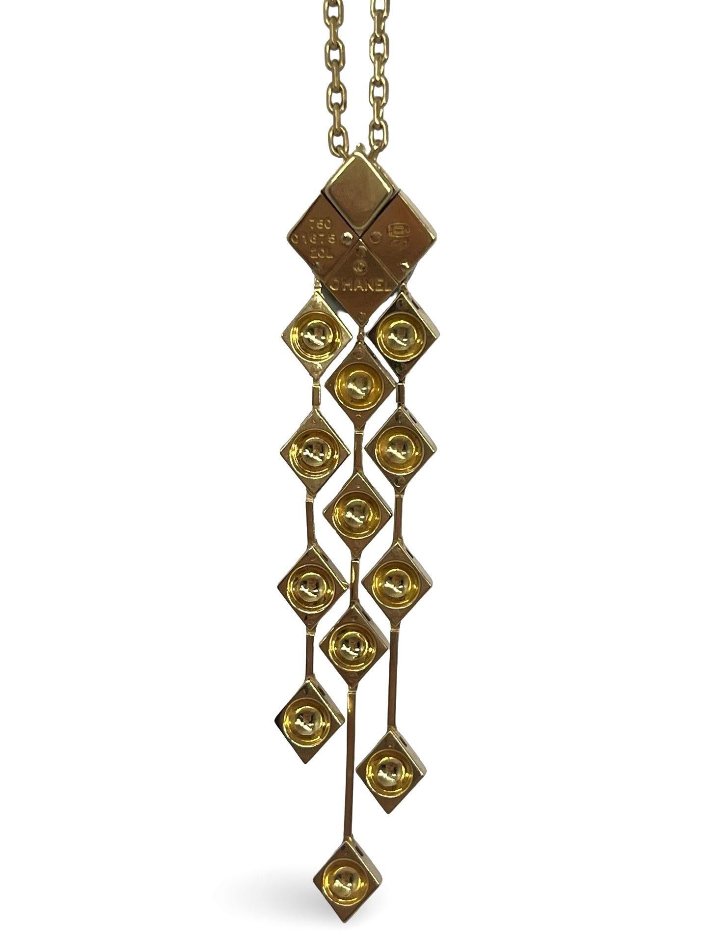 Art déco Chanel - Collier Matelassé Vintage en or jaune 18 carats en vente