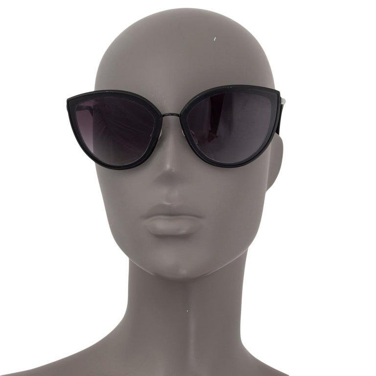 CHANEL matte black CAT-EYE Sunglasses gradient Lenses 4222