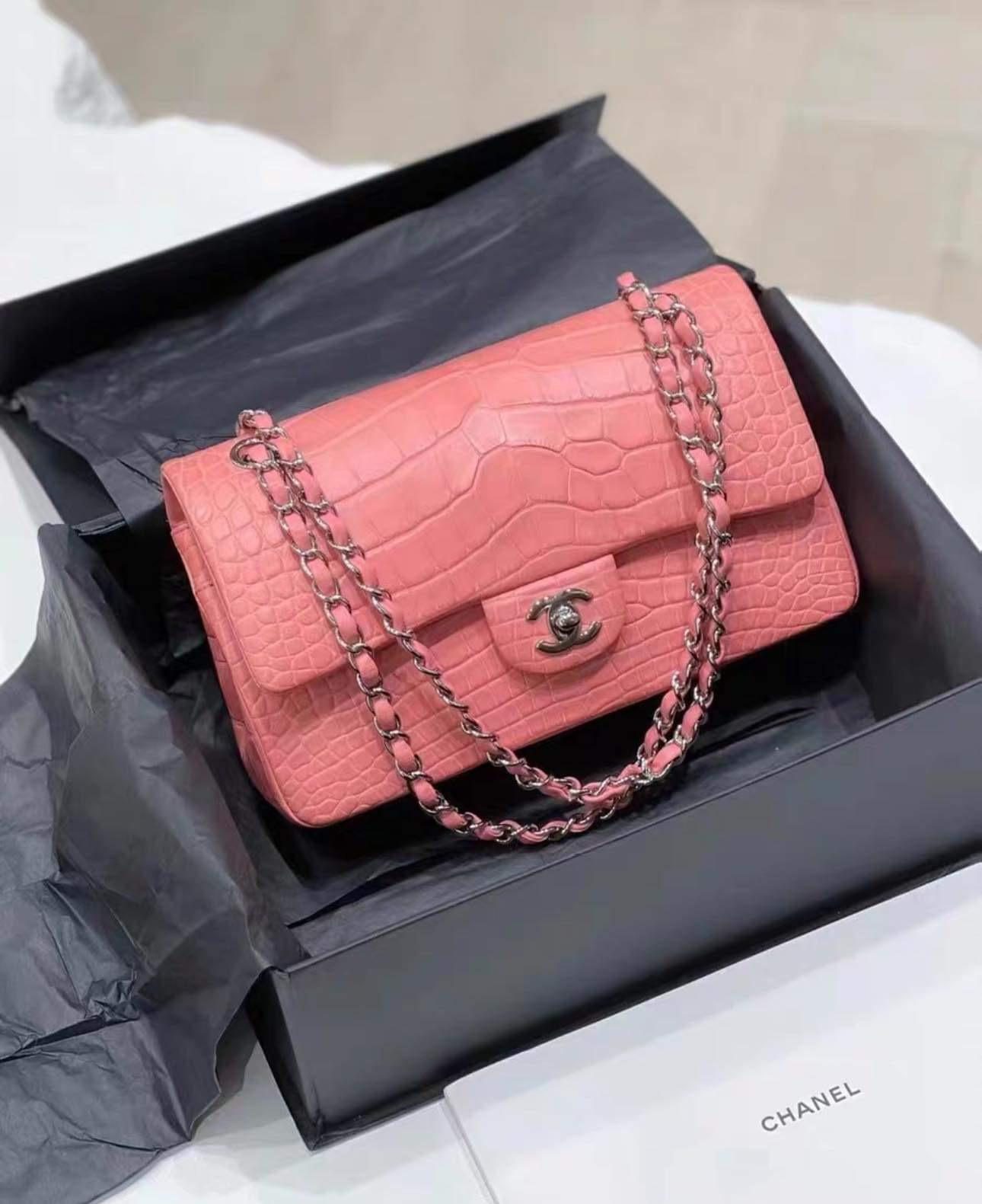 Chanel Matte Pink Terracotta Alligator Double Flap Bag with SHW In Excellent Condition For Sale In New York, NY