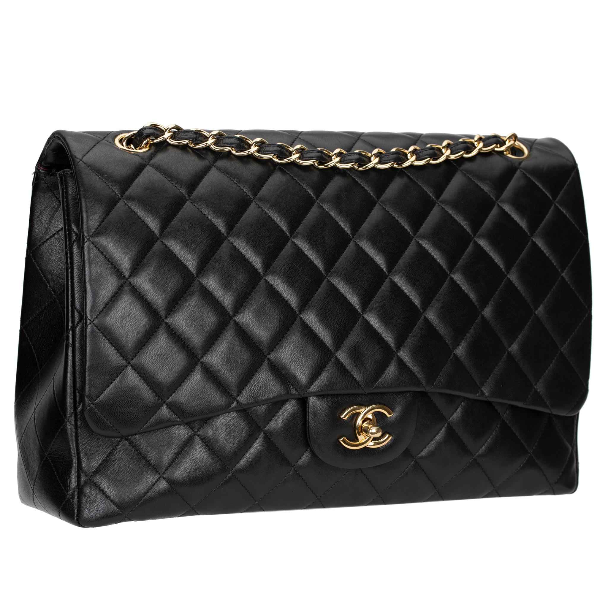 Brand:

Chanel

Product:

Quilted Maxi Classic Flap

Size:

L 33 X H 22 X D 10 Cm

Colour:

Black

Material:

Lambskin Leather

Hardware:

Gold-Tone

Series:

#13 2009 - 2010

Condition:

Preloved; Very Good

Accompanied By:

Chanel Box, Chanel