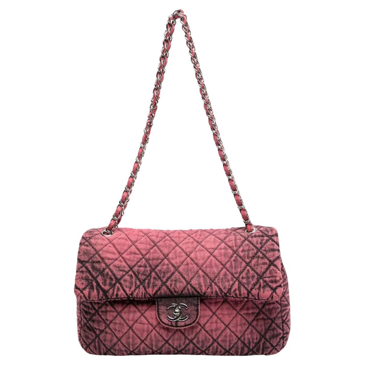 Chanel Maxi Denimpression Classic Flap Bag en vente